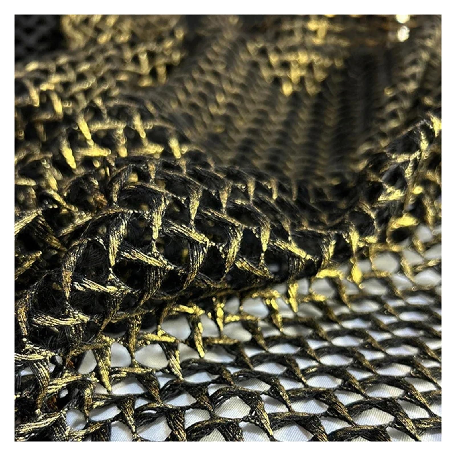 Tela De Malla Tejido de punto malla entretejido con textura 3D | For blusa suéter chal diseñador de ropa de moda(Black-Gold)