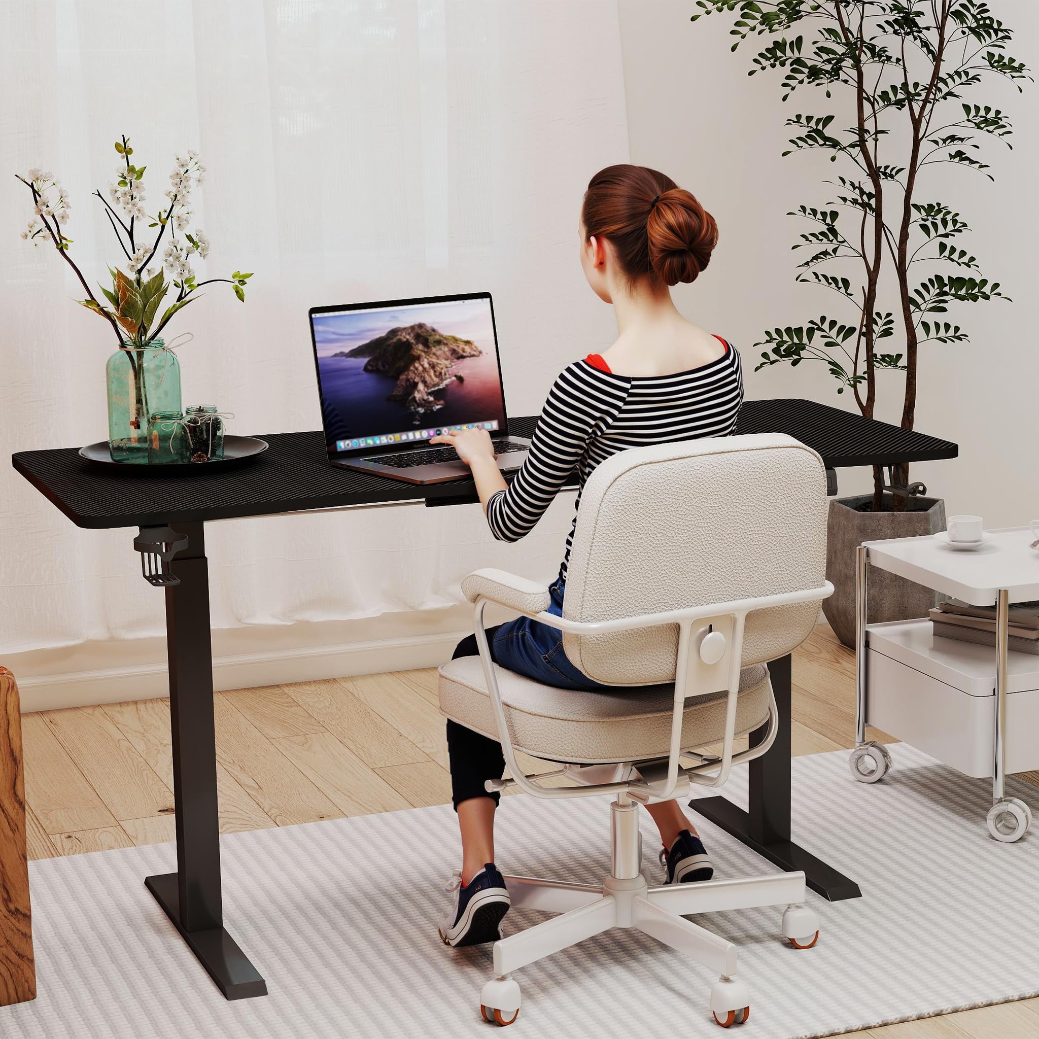Froadp Höhenverstellbarer Schreibtisch 160x60cm Elektrischer Computertisch mit Memory-Funktion und Type C Ladeanschluss Verstellbarer Tisch Büro- und Gaming-Schreibtisch Schwarz, Tragkraft 80kg