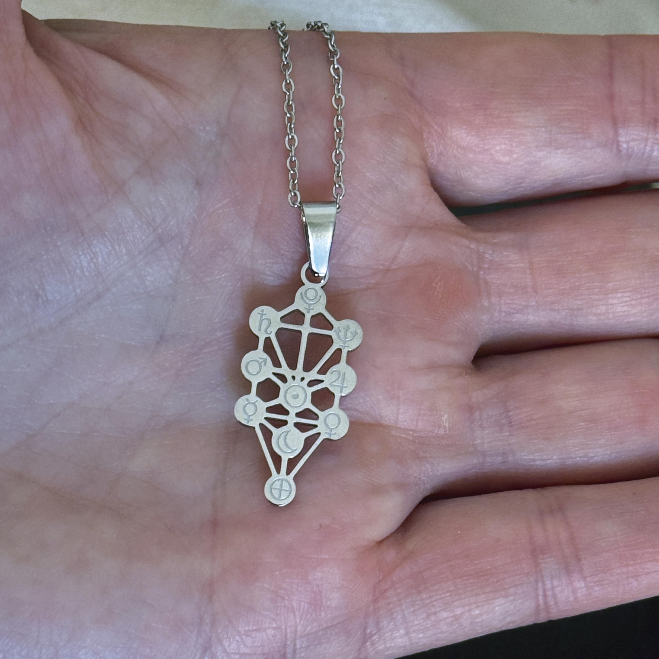 Simboliks Colgante de Kabbalah en Acero Inoxidable, Amuleto de Protección con el Árbol de la Vida, Diez Sefirot, Talismán Espiritual de la Cábala Judía, Símbolo Sagrado Sephiroth, Joyería Esotérica