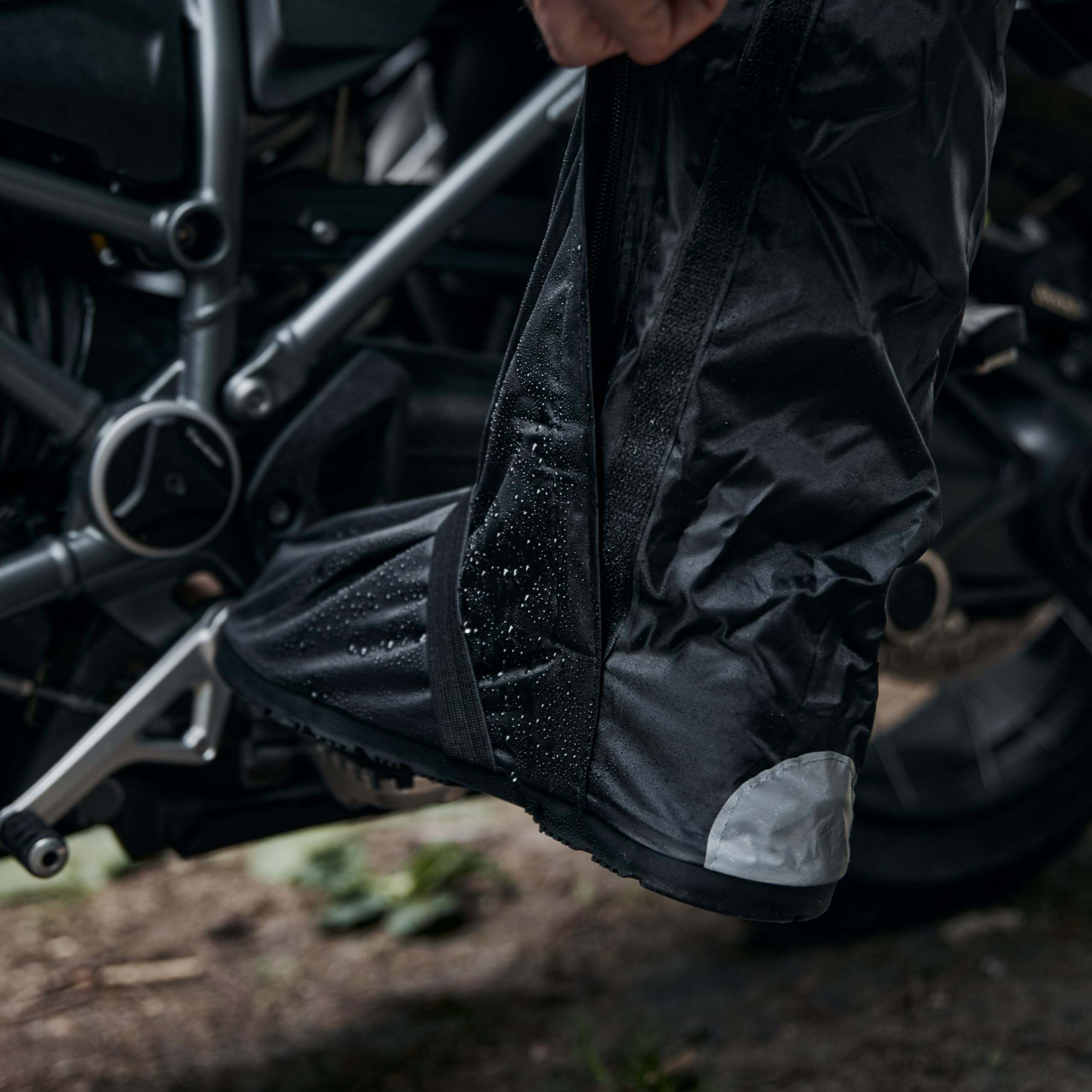 REBELHORN Thunder Copertura Antipioggia Impermeabile per Stivali da Moto | Suola Antiscivolo | Fasce Elastiche | Elementi Riflettenti