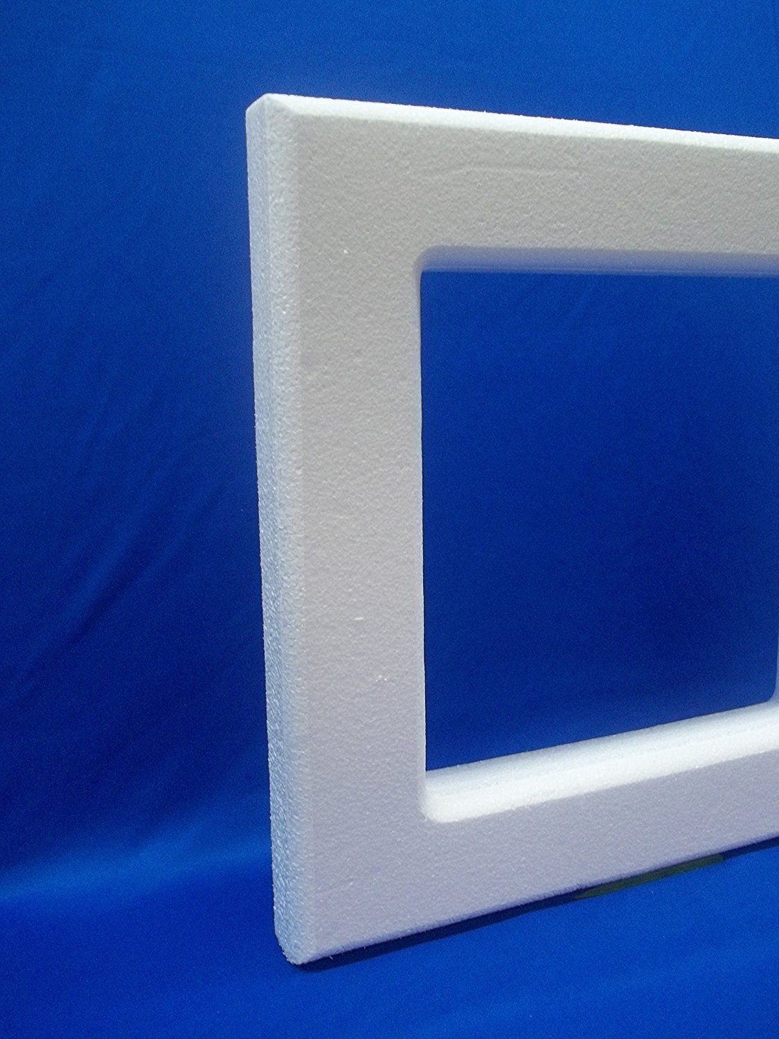 Styrofoam EPS Polystyrene Square Wreath with Rounded Edges 14