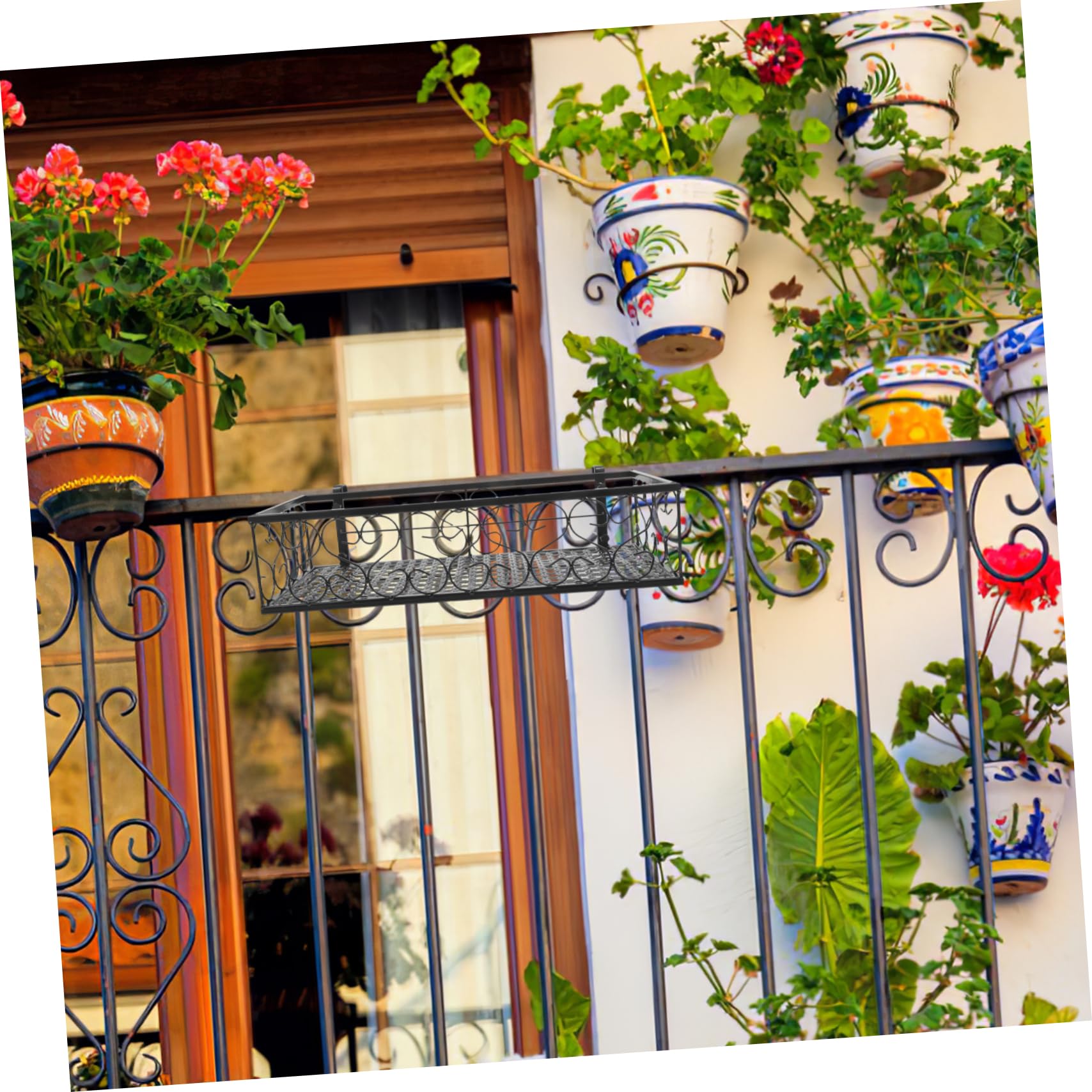 Toyvian Jardiniere Balcon Suspendue Panier Decoratif pour Plantes Support Fleurs Forme de Panier pour Clôture