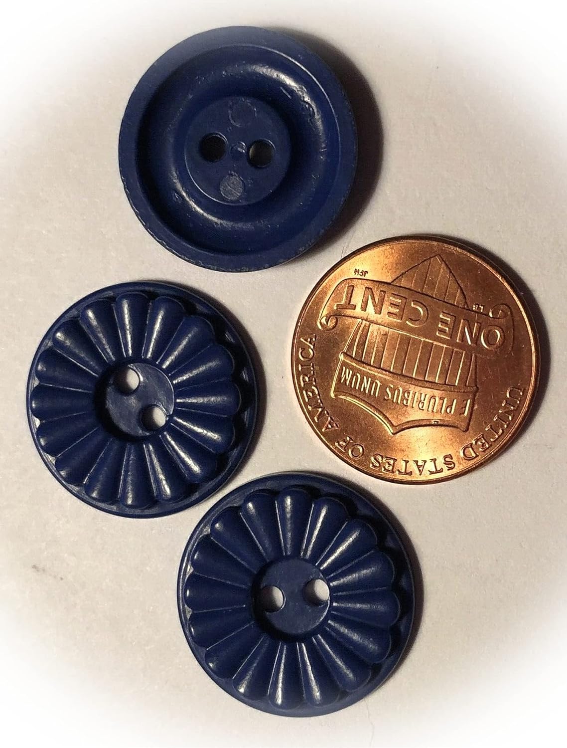 New 3 Retro Navy Blue Plastic SewThrough Sewing Supplies