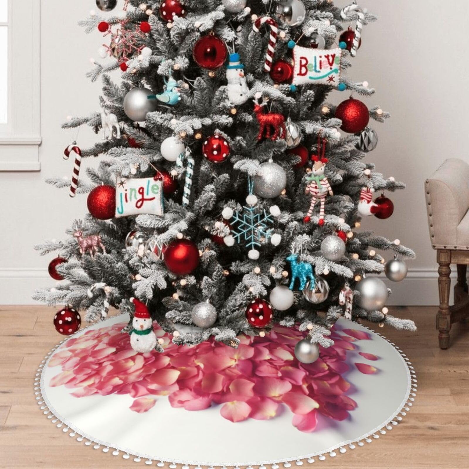 Jupe de sapin de Noël à pompons avec pétales pour protéger le sol