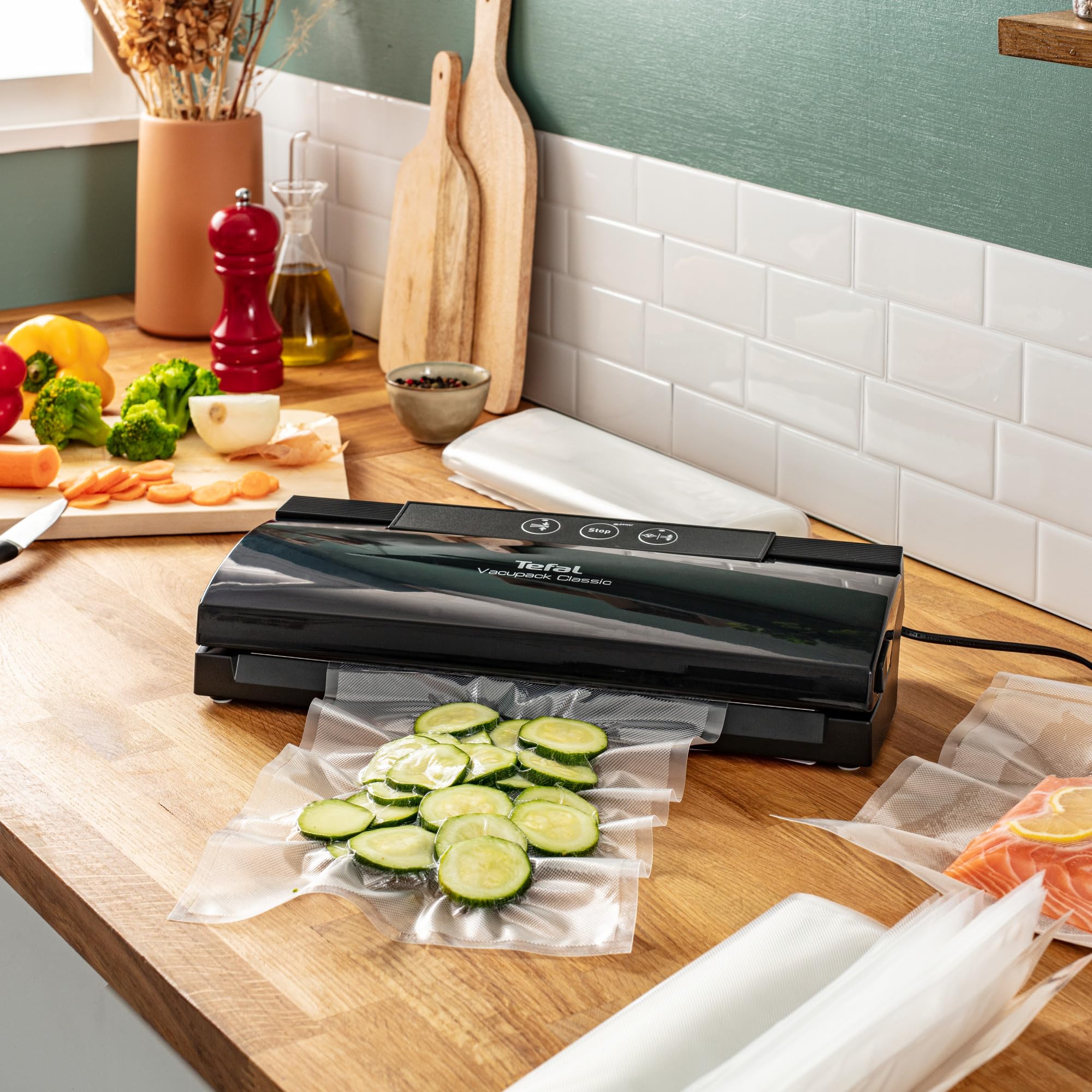 Machine mise sous vide Tefal Vacupack Classic, scelleuse sous vide, conserve la fraîcheur des aliments, utilisation facile, rangement facile, kit de démarrage, 18sachets inclus, VT254070