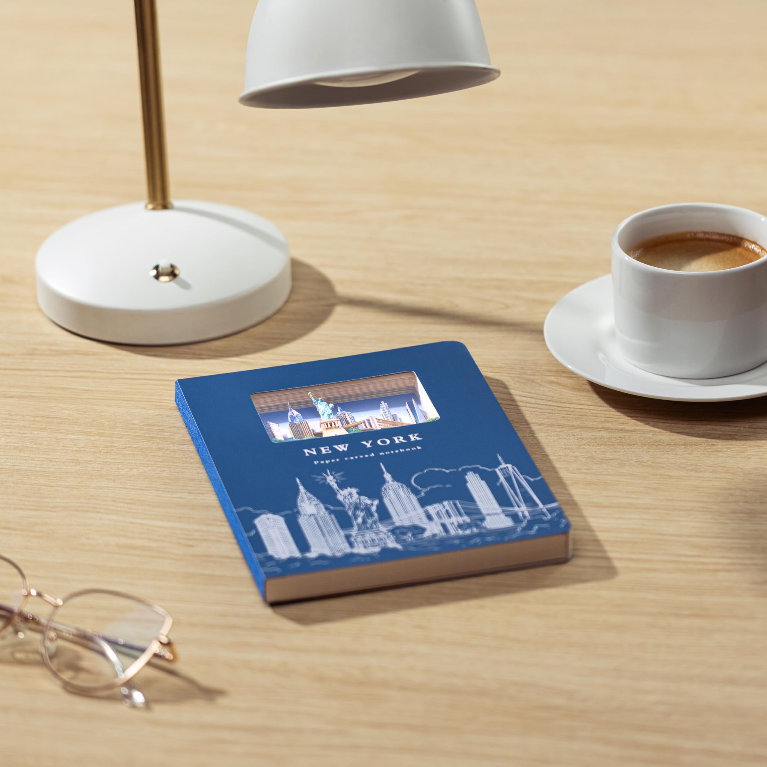 Taccuino con copertina rigida a pois (120 pagine) – 3D Layered Cut-out New York Cityscape, Statua della Libertà e Ponte di Brooklyn, diario pronto per scrivere, disegnare e viaggiare