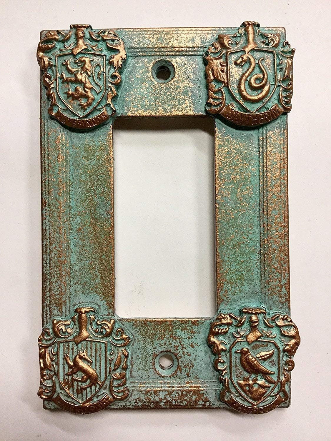 House Crest Decorator Outlet/Switch Cover (Aged Patina)