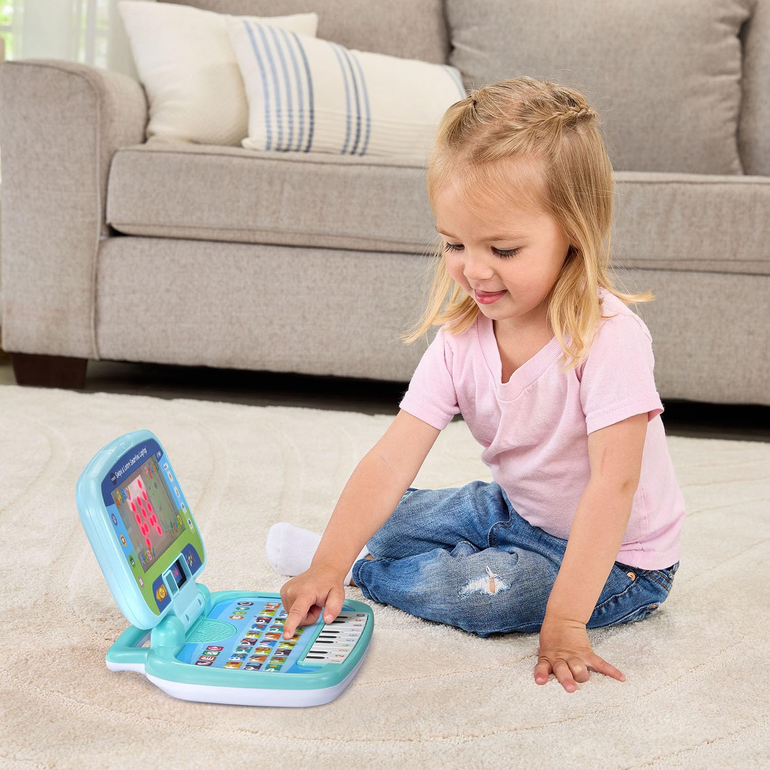 VTech Swipe and Learn Smarties Laptop, Blau