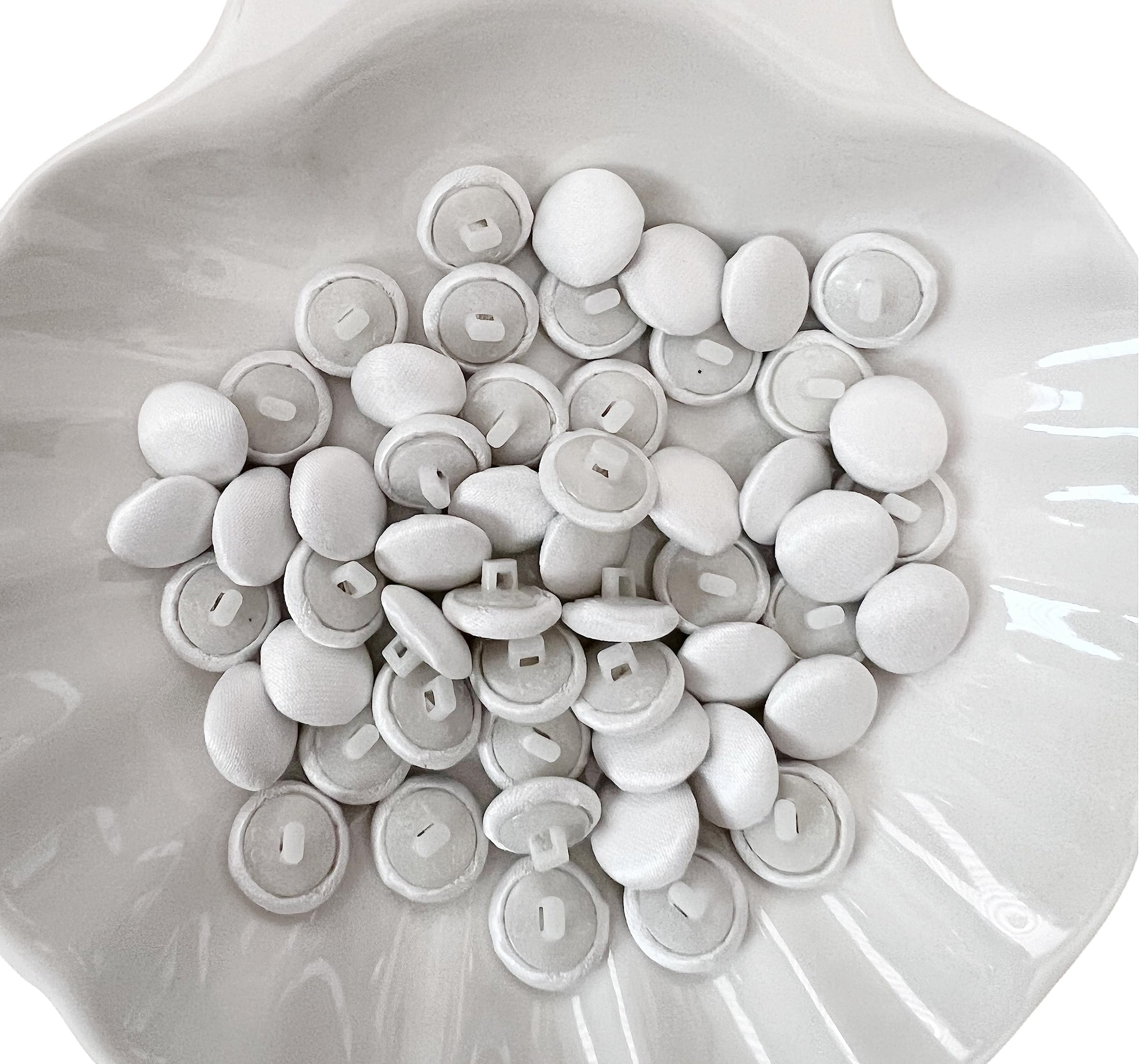 50 Bottoni Con Perle E Gambo, Rotondi, Colore Bianco – Per Decorazioni Fai Da Te Su Gonne, Maglioni, Camicie, Cappelli E Accessori