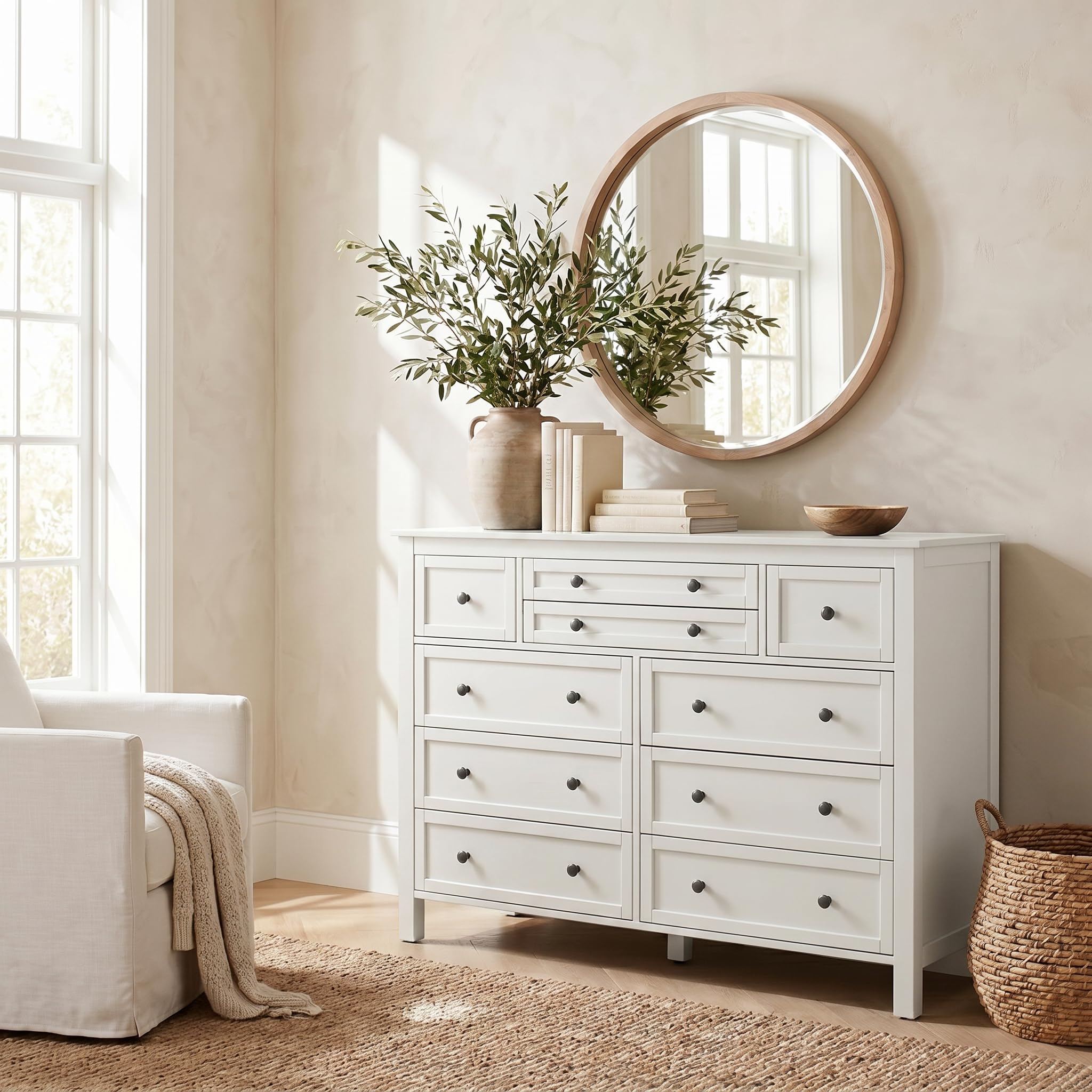 Loomie 10 Drawer Dresser for Bedroom, 47.2
