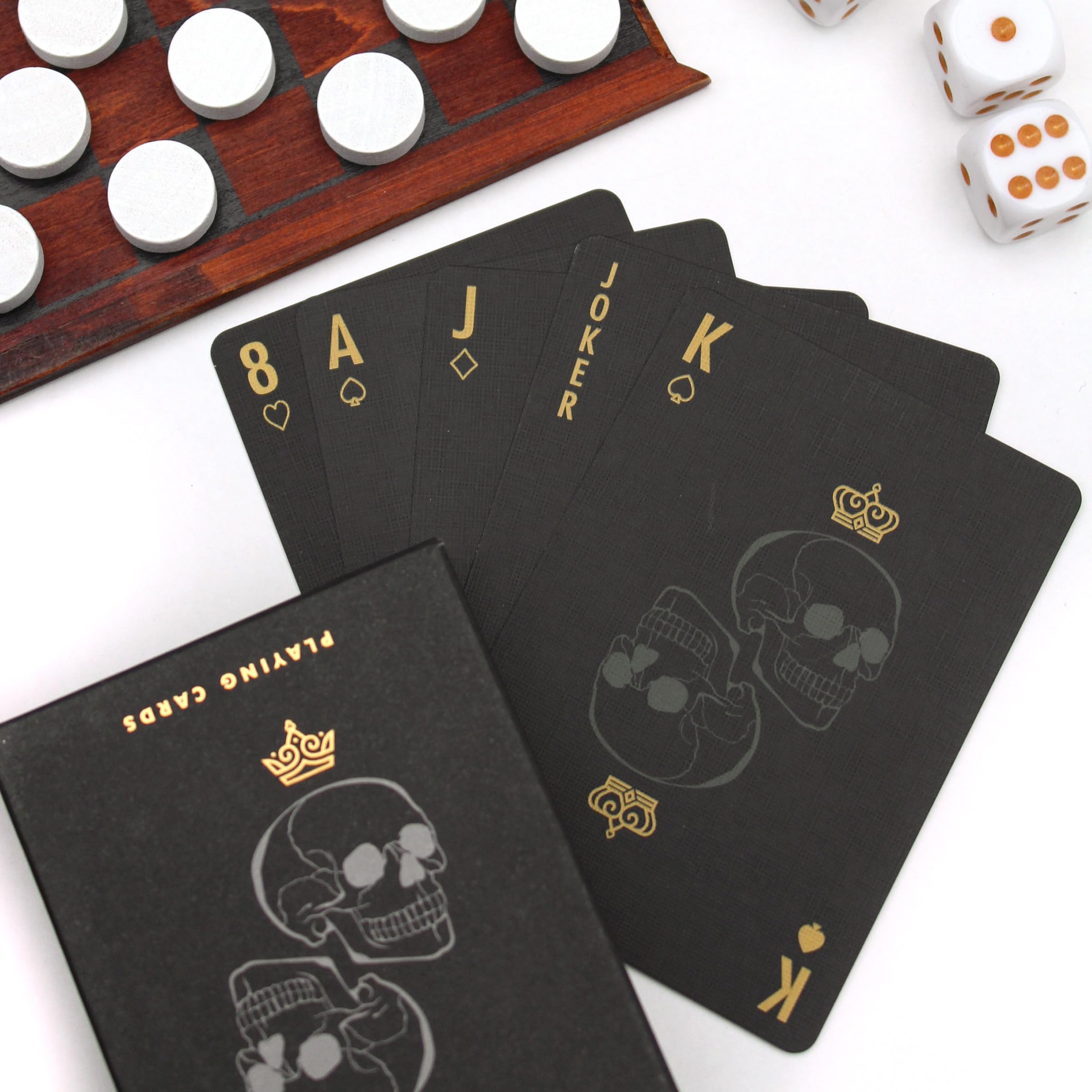 Iron & Glory Games Night | Spiele für Erwachsene für den Spieleabend | 4 in 1 Spiele für Erwachsene | Spiele in Reisegröße & Tischspiele | Klassische Brettspiele | Inklusive Spielkarten, Domino-Set &