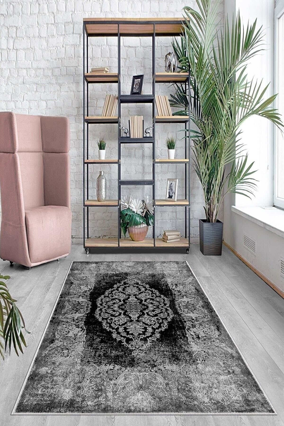 Pelangi Siyah Zemin Beyaz Işleme Göbekli Yıkanabilir Kaymaz Taban Leke Tutmaz Modern Salon Halısı Ve Yolluk, Siyah 60 x 120, 745710546012005