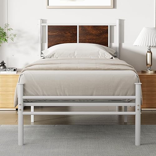 Miniatura 13 de Base de cama tamaño California King con cabecera de madera rústica, marco de plataforma de metal resistente, soporte de listones de acero