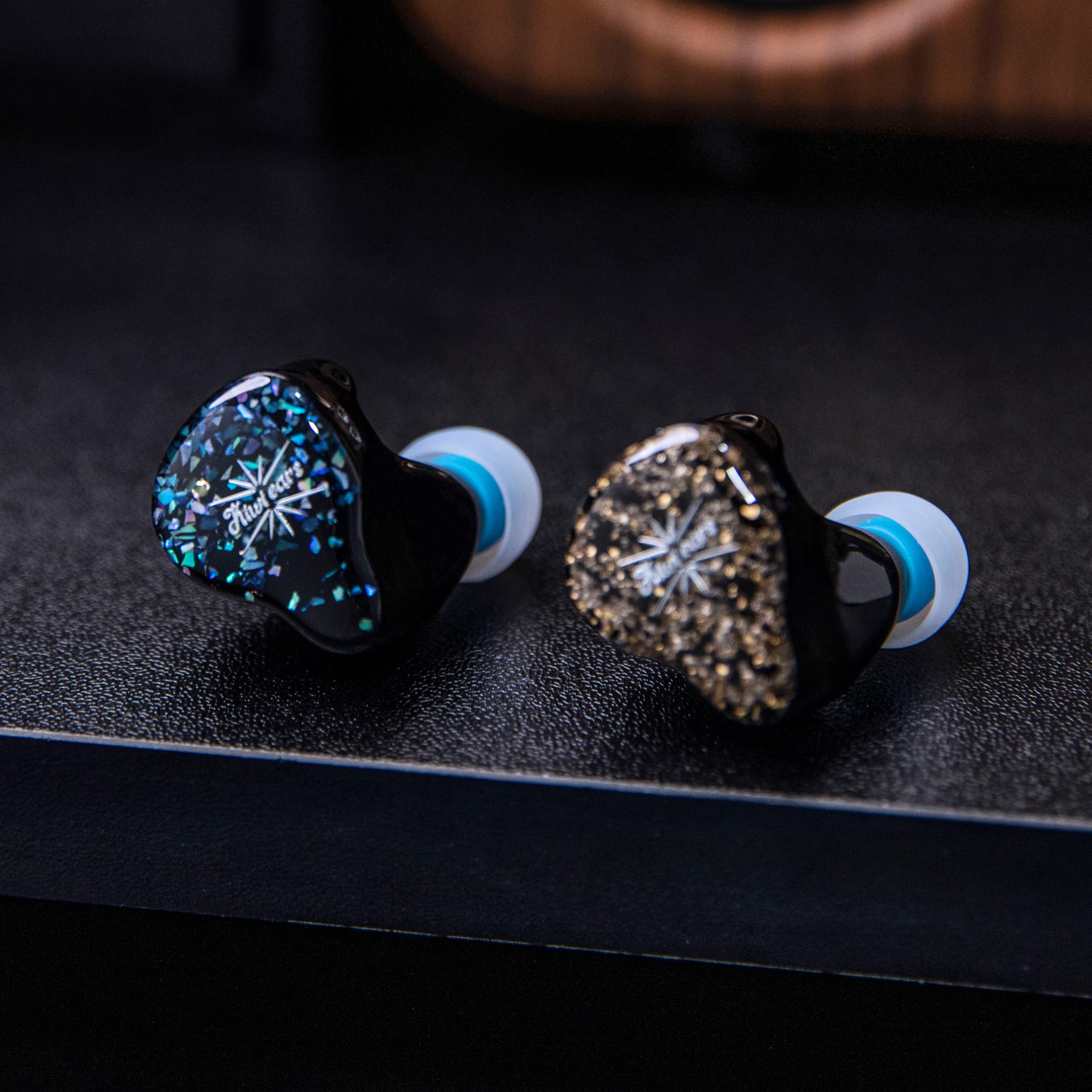 LINSOUL Kiwi Ears Astral In-Ear-Monitor, 1DD+6BA Hybrid-Ohrhörer, HiFi-Studio-Aufnahme- und Mischkopfhörer, Tragbare Gaming-IEMs für Professionelle Musikingenieure und Audiophile (Blau)