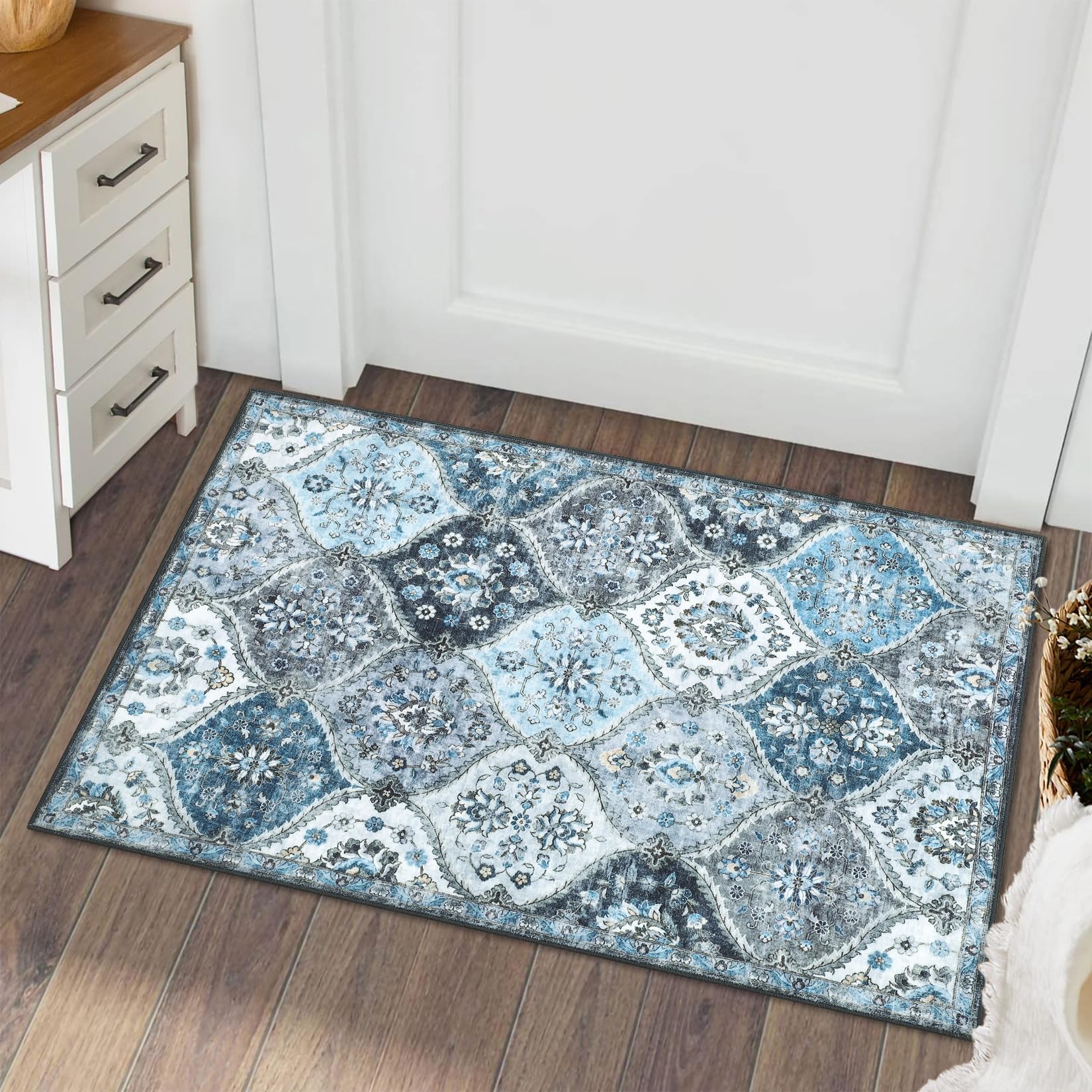 ROYHOME Washable Area Rug Moroccan Trellis Entryway Rug Doormat Stain Resistant Non-Slip Accent Rug Vintage Medallion Distressed Floor Carpet for