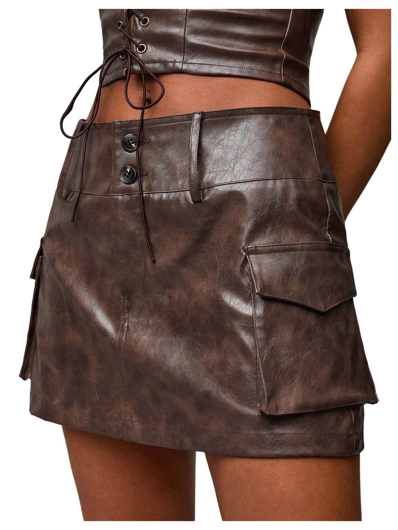WDIRARA Womens PU Leather Cargo Skirt Retro Low Waist Button Mini Skirt with Flap Pockets