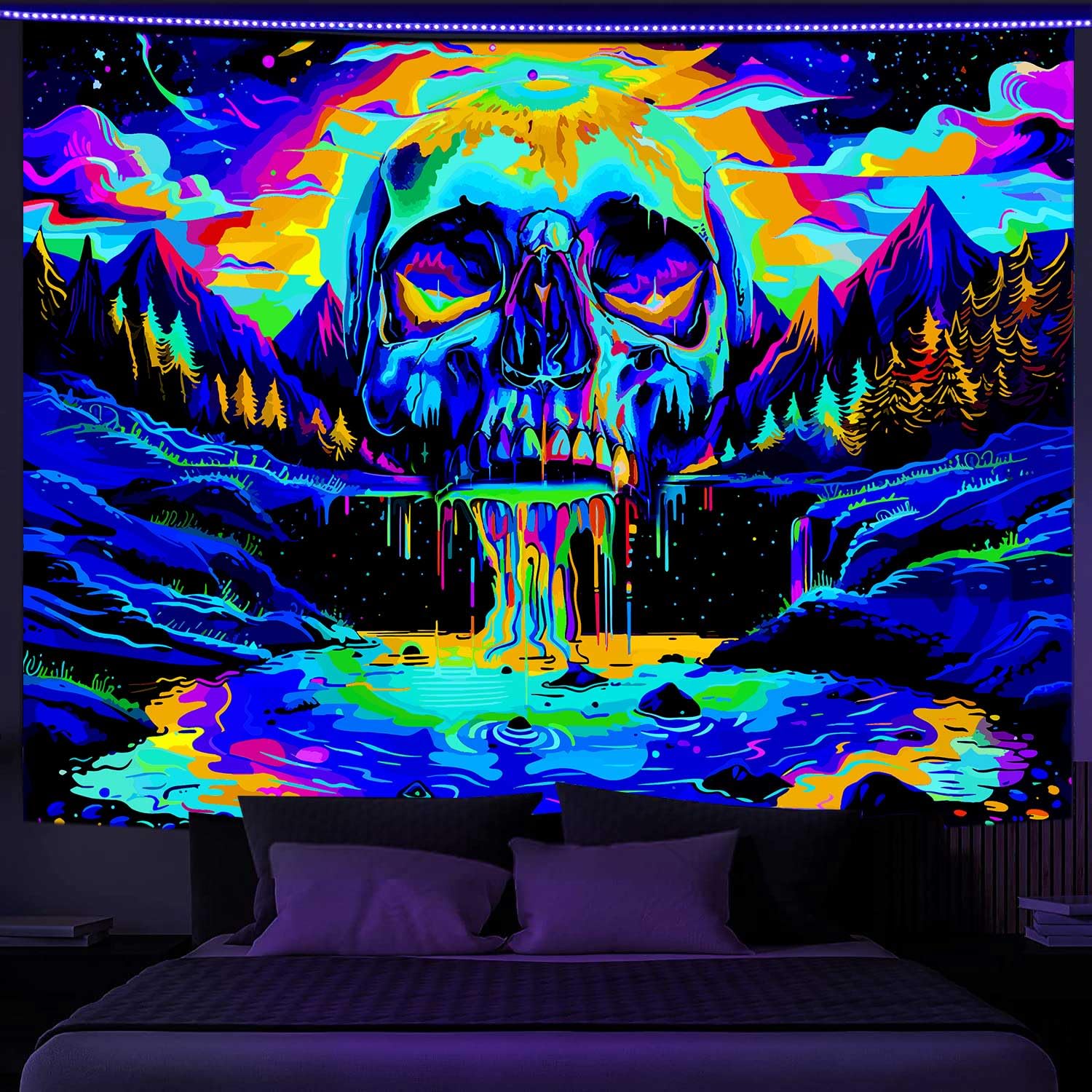 Amazon.com: Trippy Skull Blacklight Tapestry UV Reactive, Cool