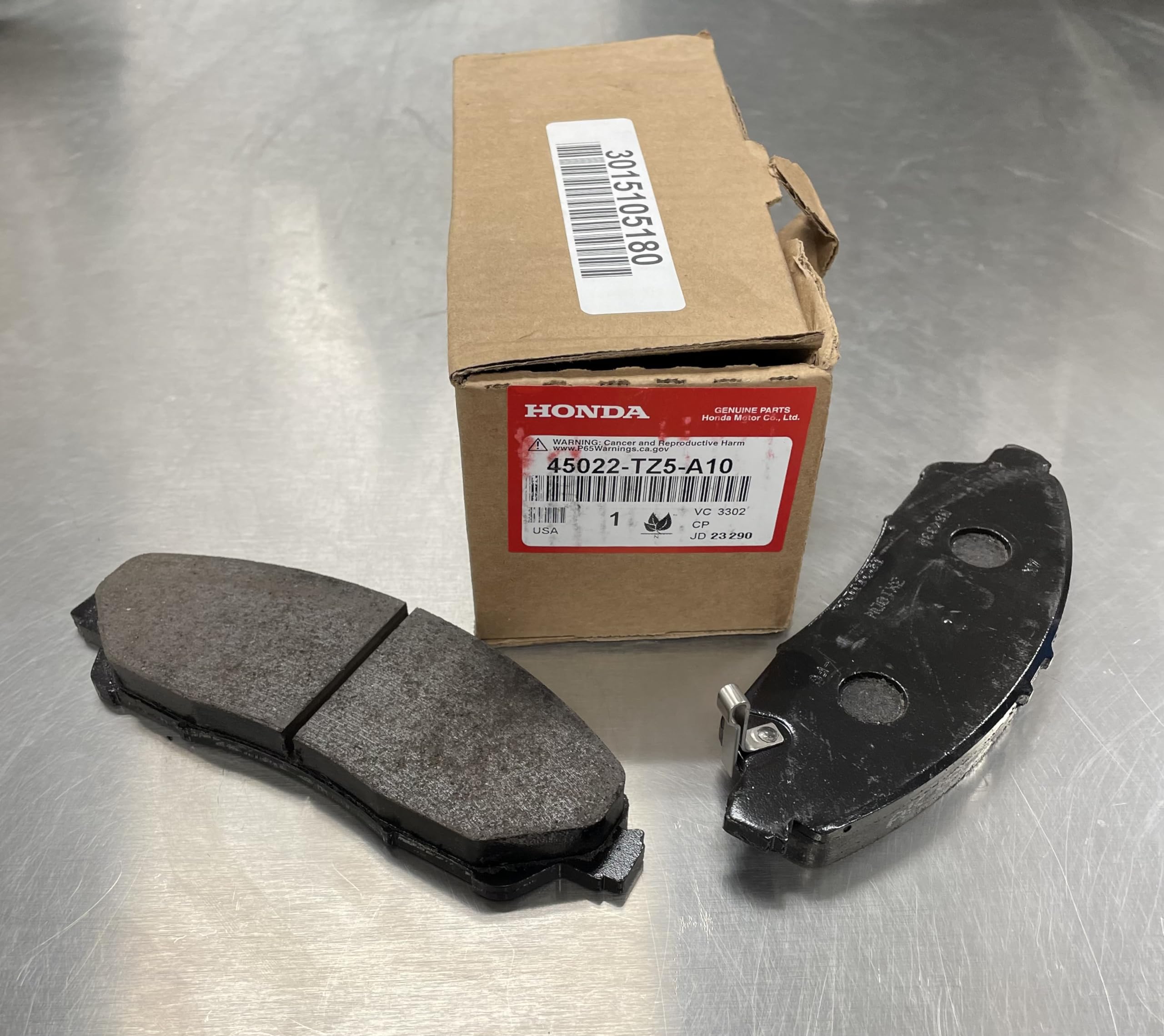 パタパタ Parking Organic Brake Pad Set Honda | NICHE PARTS