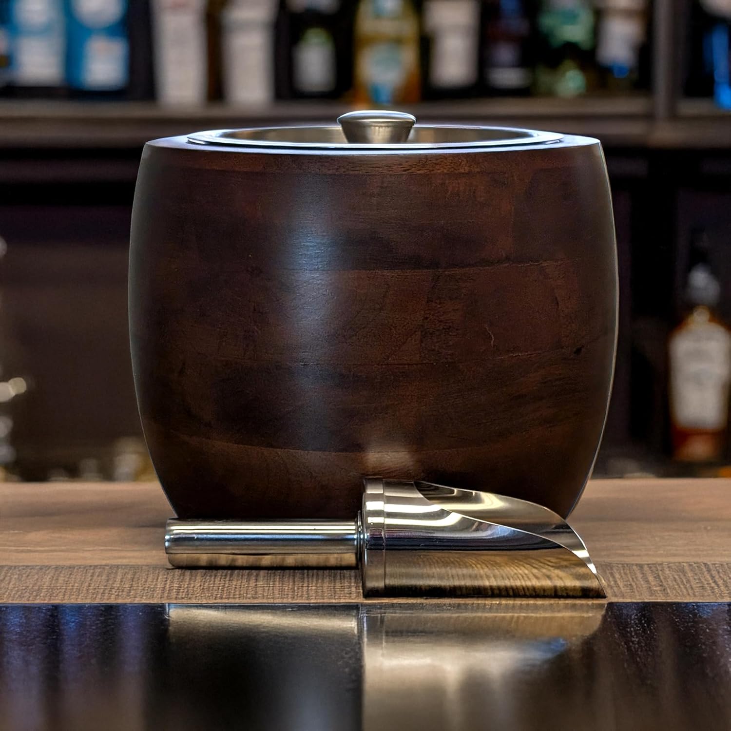Iceberg 2.3 Quart Ice Bucket with Lid & Scoop – Mango Wood Ice Bucket with Stainless Steel Liner, Airtight Sealed Lid, Premium Barware for Cocktails & Entertaining