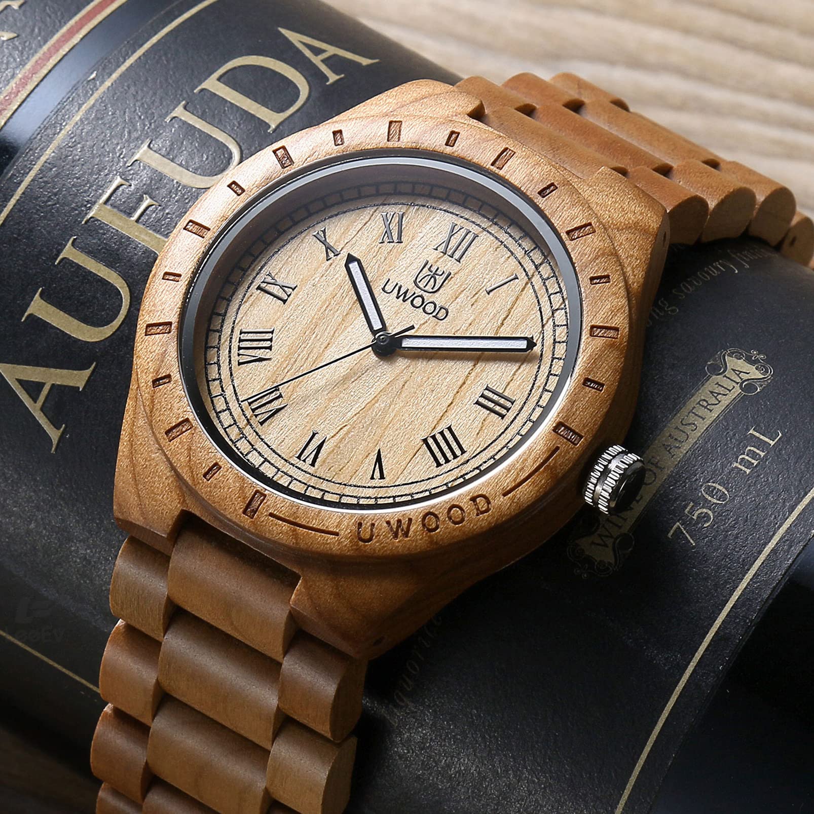 Reloj de Madera único de Peso Ligero para Hombre, Serie Uwood Hecho a Mano de sándalo analógico de Cuarzo Vintage número Romano Reloj de Pulsera de Madera Natural