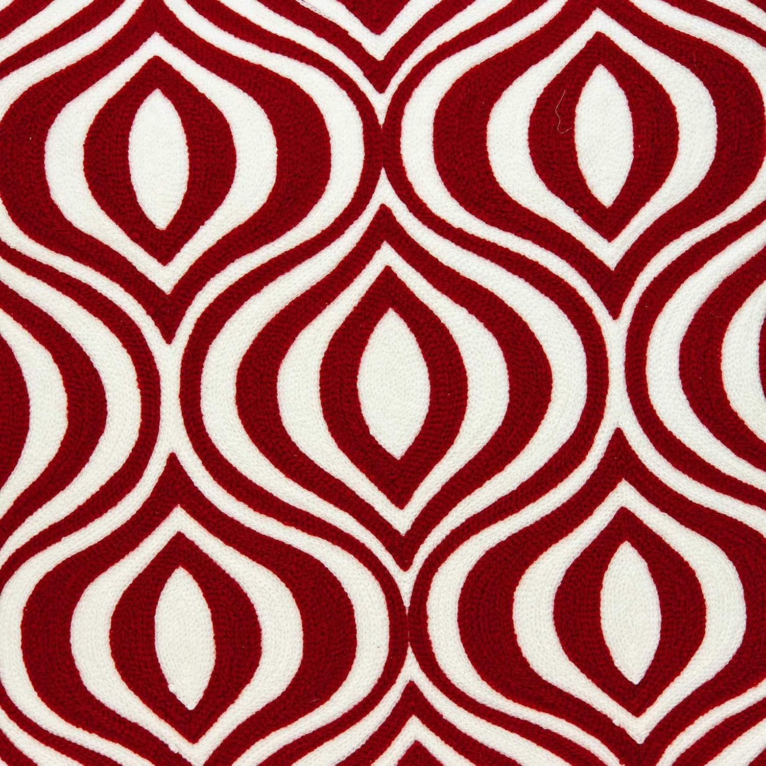 HomeRoots 334131 20 x 7 x 20 in. Transitional Red & White Pillow Cover with Poly Insert