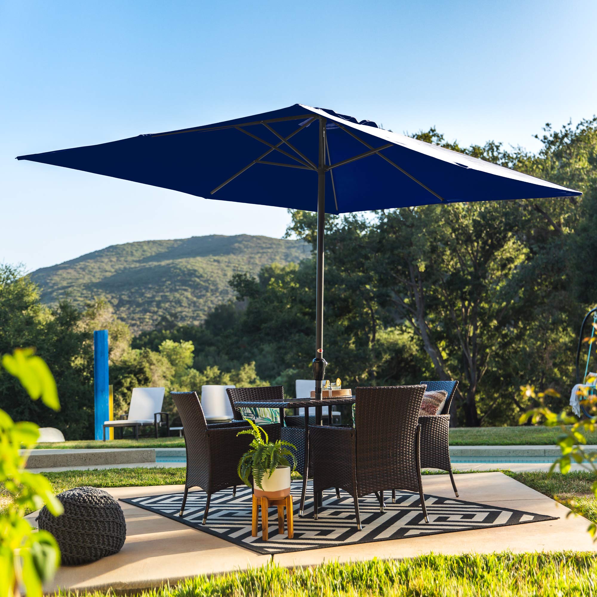 Amazon Com Best Choice Products 8x11ft Rectangular Patio Market Umbrella W Rust Resistant Frame Hand Crank Fade Resistant 210g Polyester Fabric And Wind Vent Navy Blue Garden Outdoor