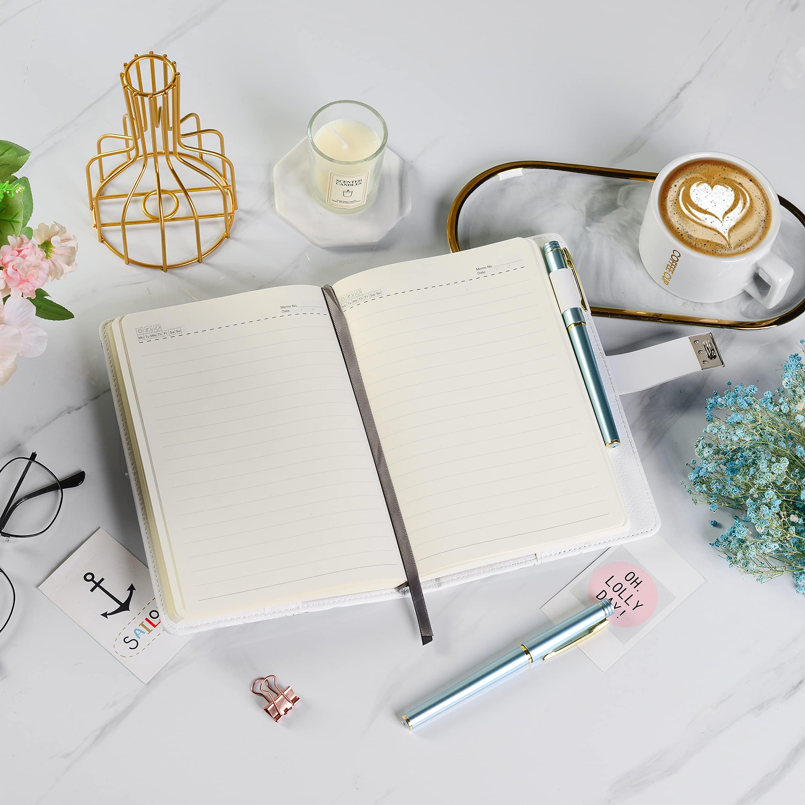 ZXHQ Journal Intime avec Code 21 x 15,5 cm – 224 pages, Carnet Secret pour Fille et Femme, Couverture en cuir PU, Motifs Élégants, Idéal pour Écriture Privée et Cadeau-Arbre des Saisons