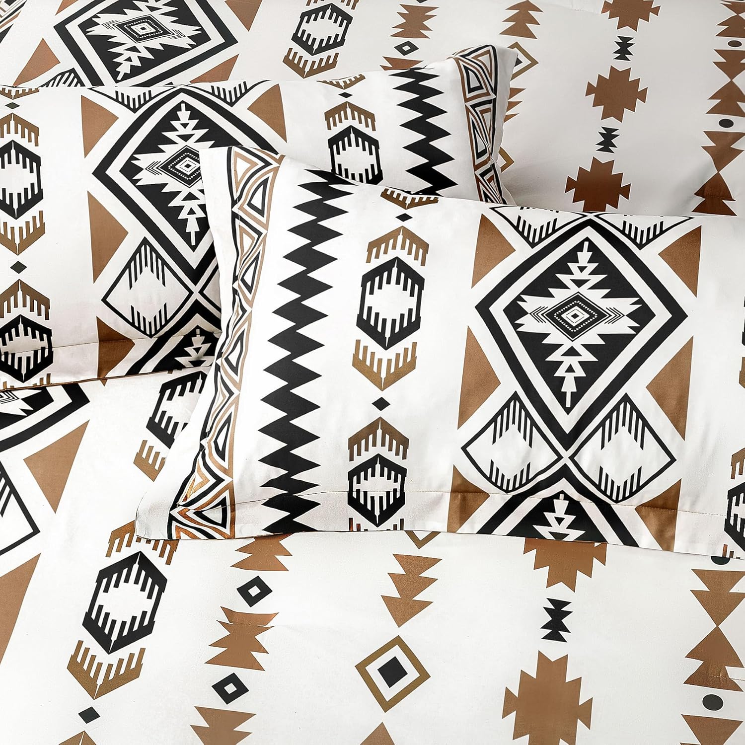 Queen Comforter Set – 3 Piece Brown Boho Aztec Bedding, Western Southwestern Style Comforter Sets, Soft Lightweight Comforter for All Seasons, 1 Comforter & 2 Pillow Shams