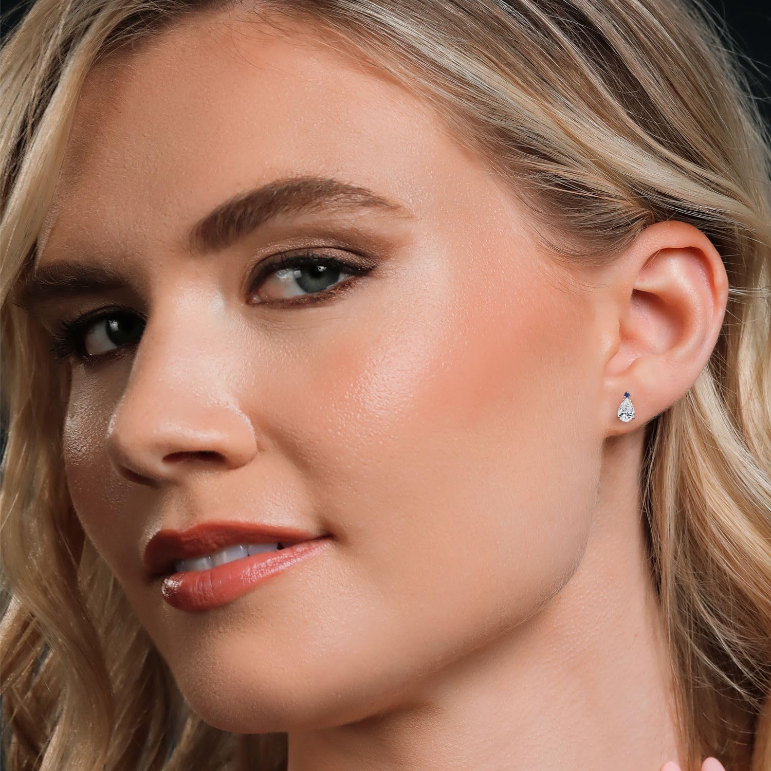 Gem Stone King 14K White Gold DEF Lab Grown Diamond and Blue Created Sapphire Stud Earrings for Women | 1.50 Cttw | Gemstone April Birthstone | Pear Shape 8X5MM - Image 4