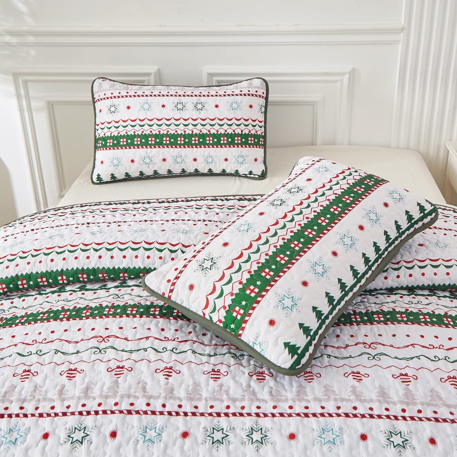 Christmas Quilt Set King, 3 Pieces Christmas Bedspread Coverlet King Size, New Year Bedroom Bedding Set Holiday Decoration for Family Friends