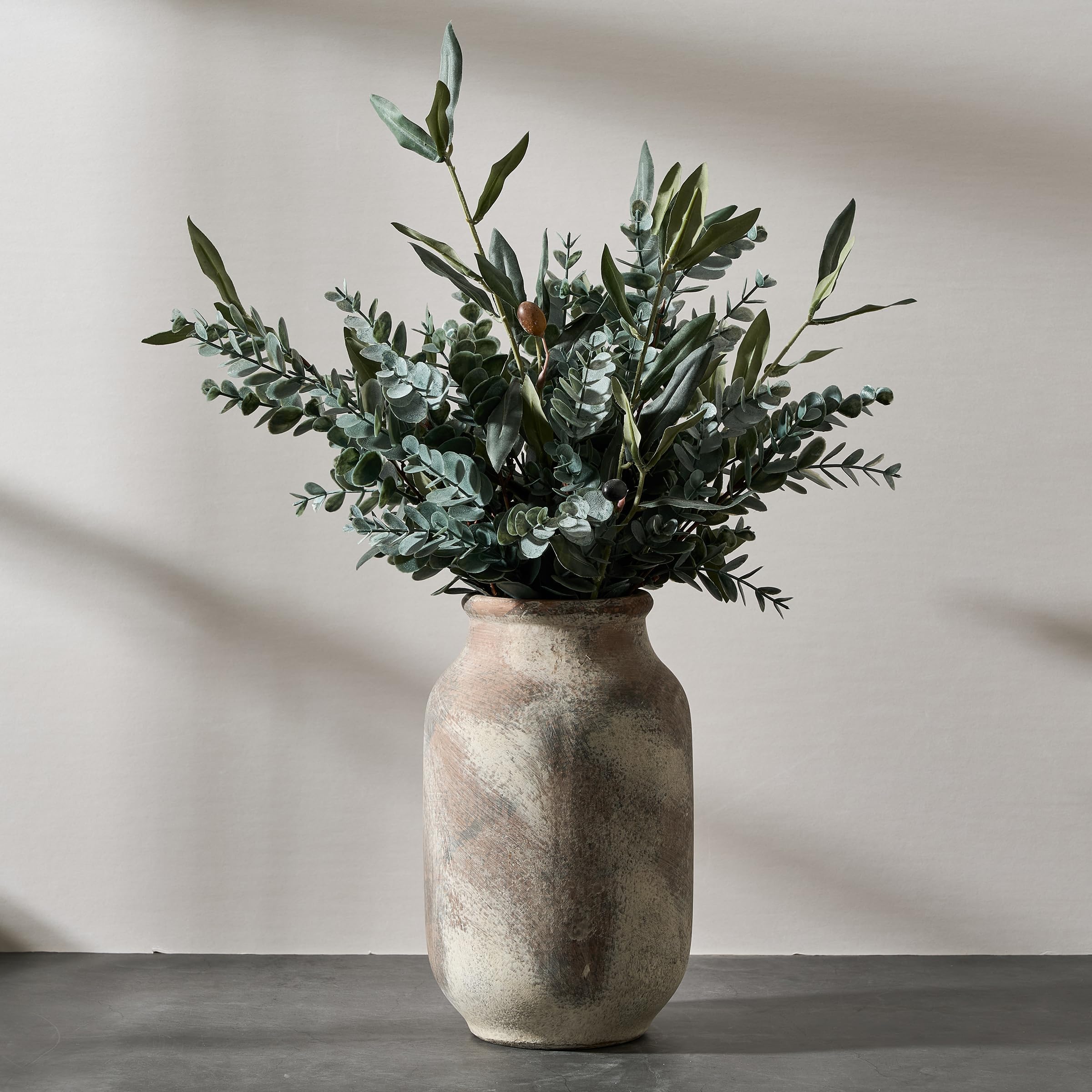 SIDUCAL Rustic Ceramic Farmhouse Flower Large Vase, Whitewashed Terra cotta Vase, Pottery Decorative Flower Vase for Home Decor, Table, Living Room Decoration, Shelf Decor, Mantel, 9.5 Inch, Terra