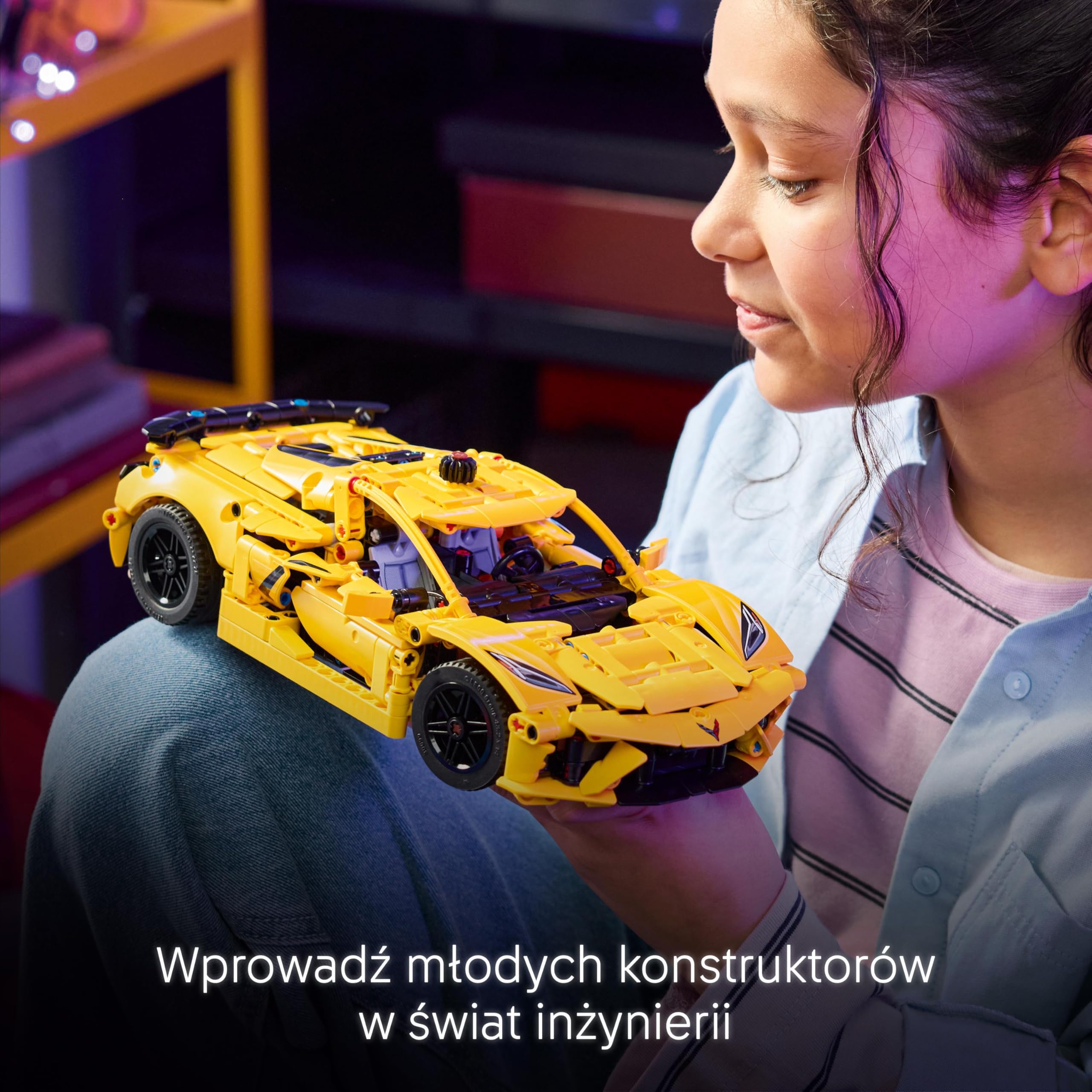 LEGO Technic Chevrolet Corvette Stingray 42205 | Model samochodu, klocki konstrukcyjne, prezent dla fana motoryzacji, zabawka edukacyjna dla dzieci 9+, 732 elementy