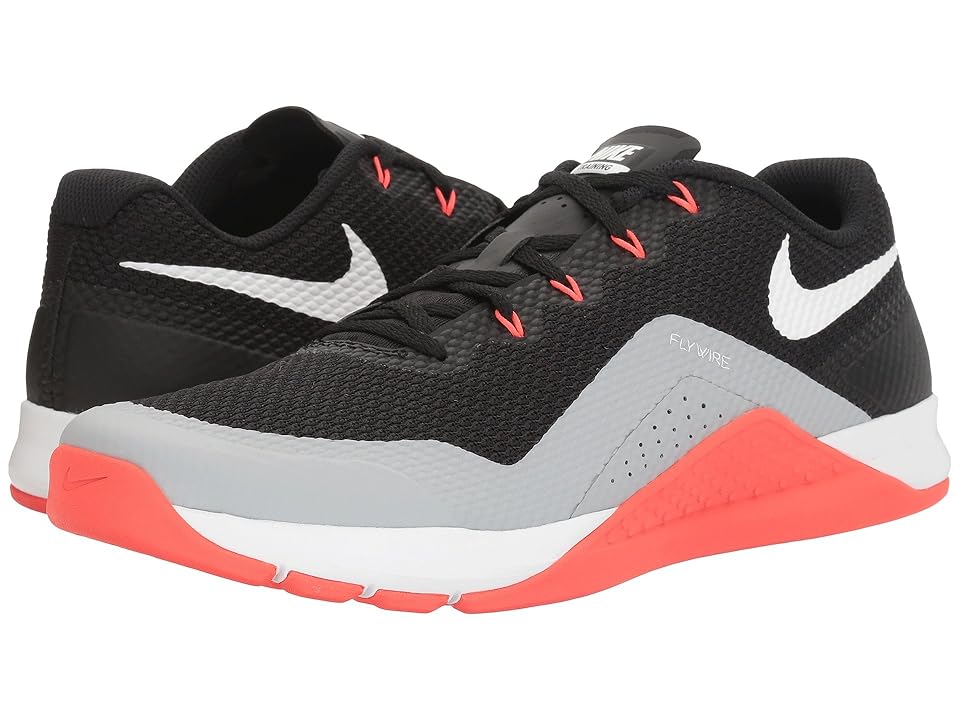 

Nike Repper DSX (Black/White/Wolf Grey/Bright Crimson) Men's Cross Training Shoes