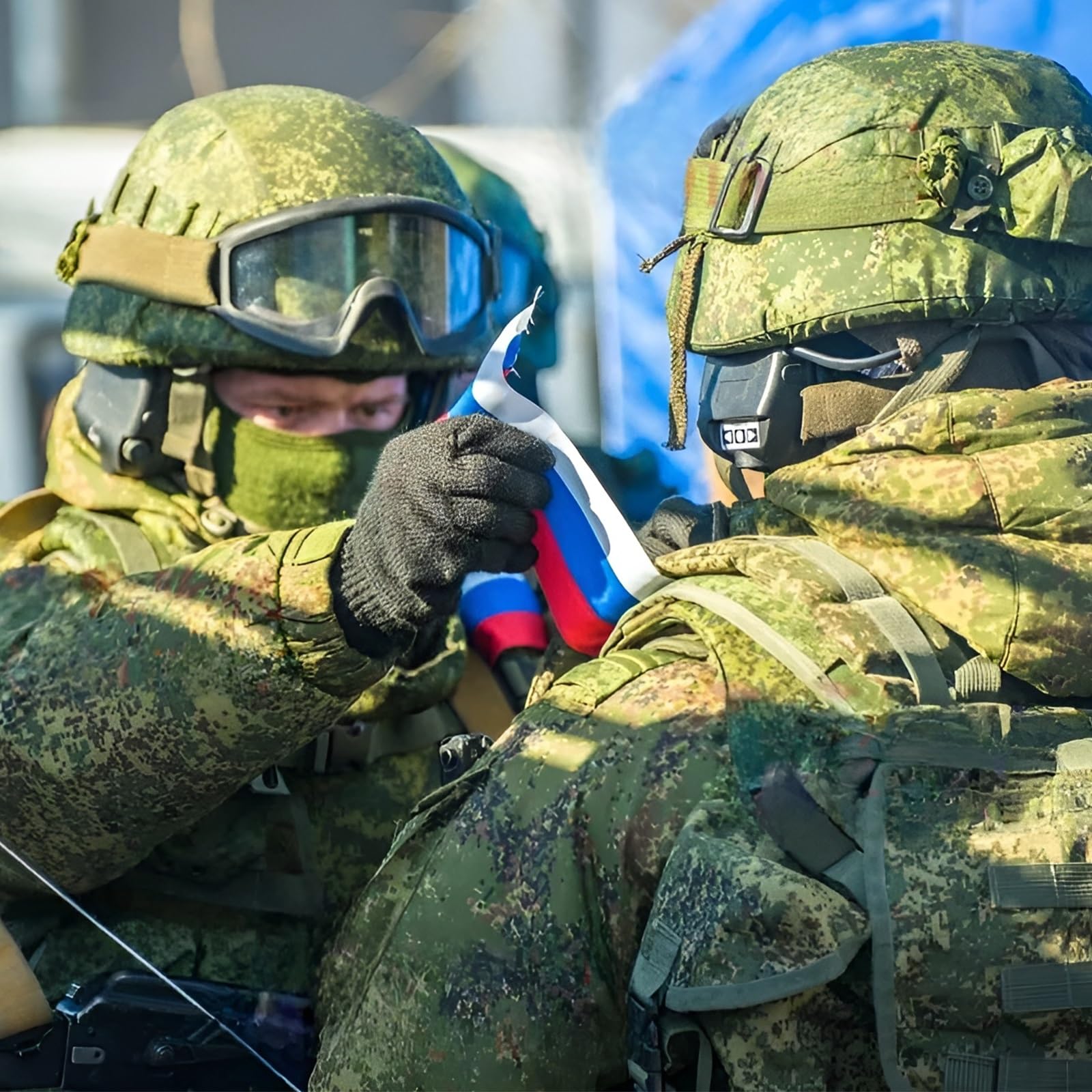 Amazon | ロシア軍仕様 6M2ヘッドセット：集音・ノイズ低減機能、EMR