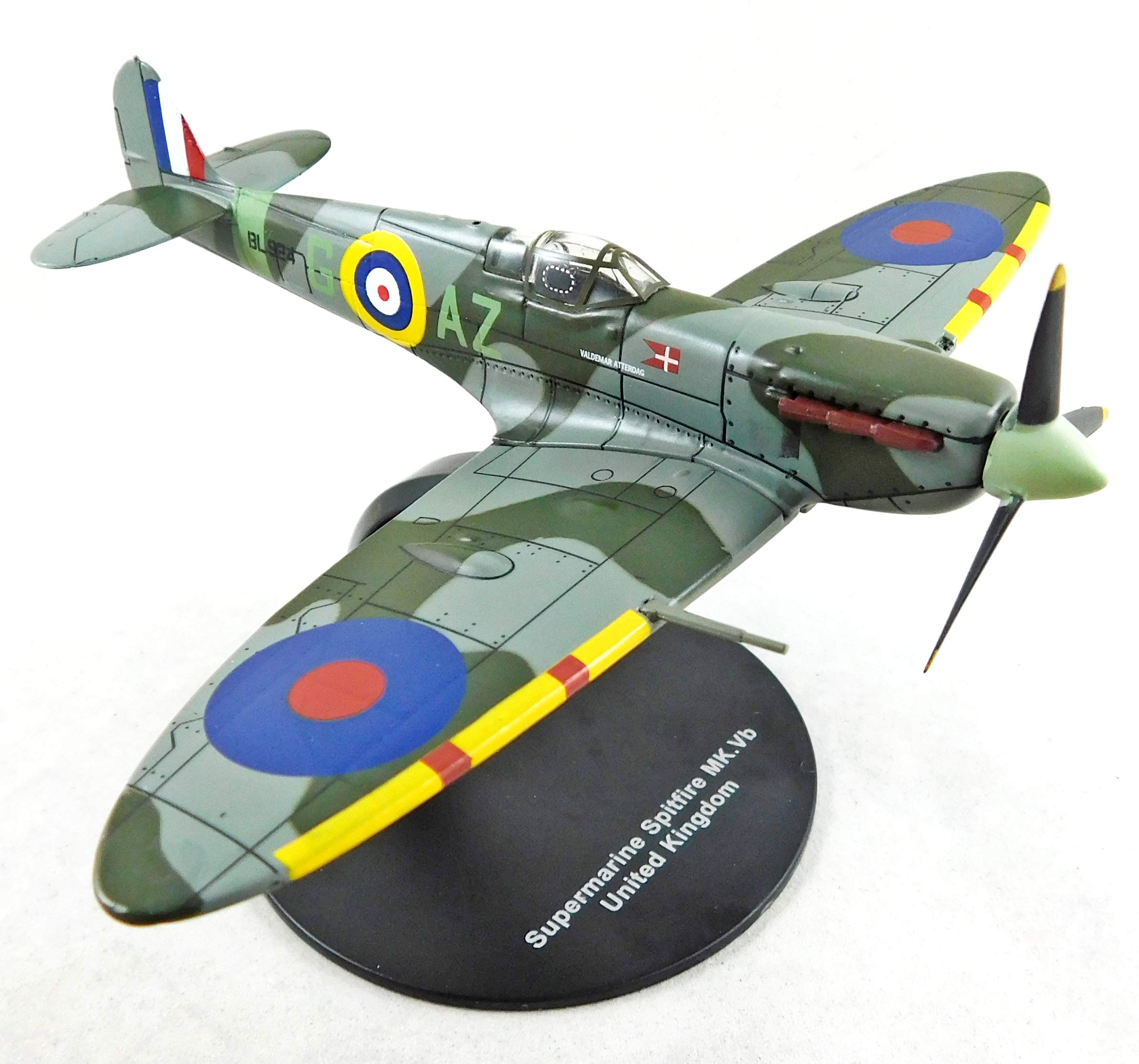 Die-cast Model Supermarine Spitfire MK5-b Scale: 1:72 WWII Fighter Aircraft | LG09