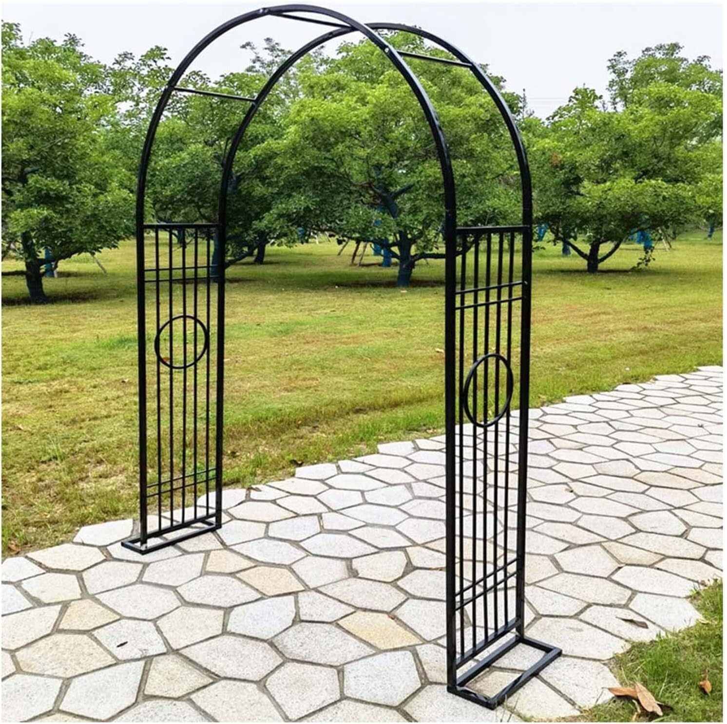 Grande tonnelle de jardin ELzEy pour créer une allée fleurie