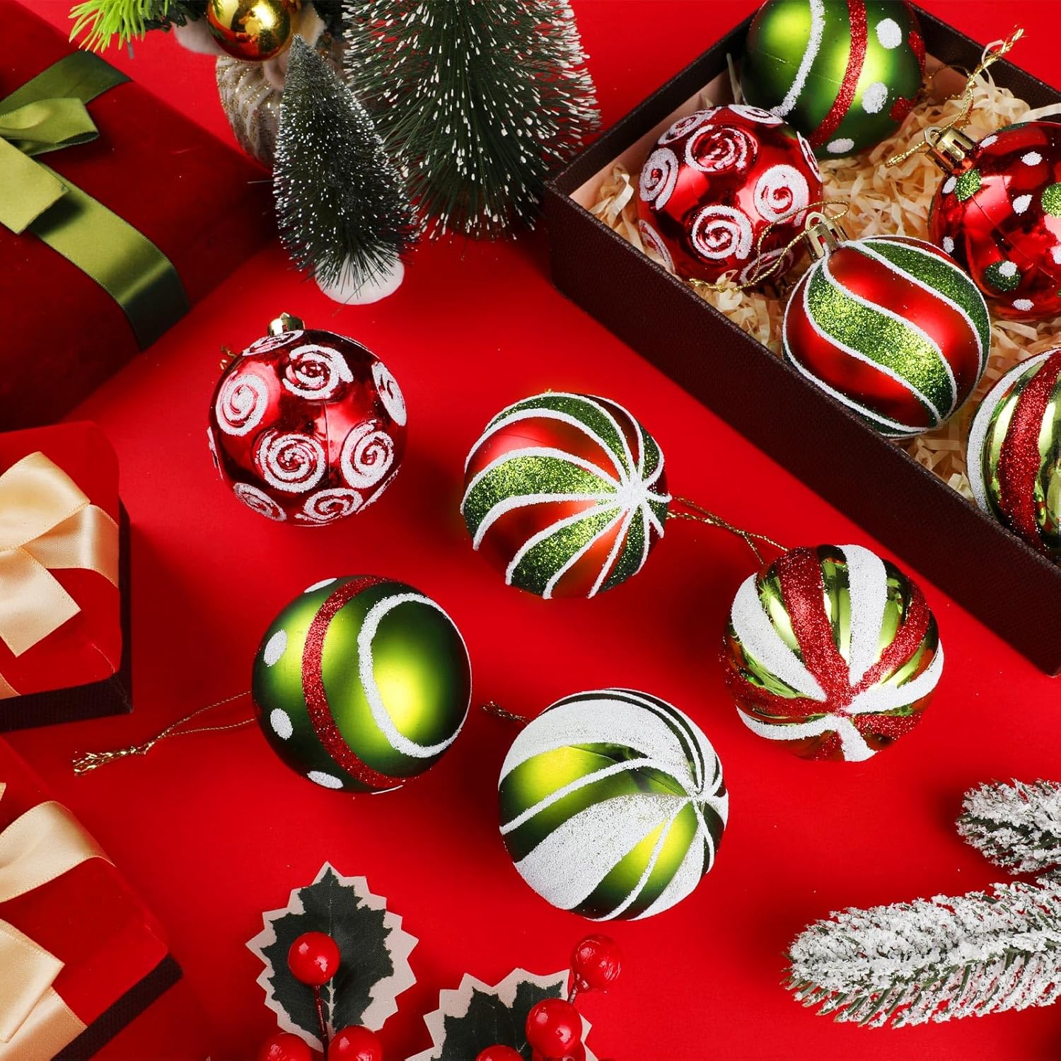 Leyndo 30個 2.4インチ クリスマスボール オーナメント キラキラ レッド グリーン ボール オーナメント 渦巻き キャン