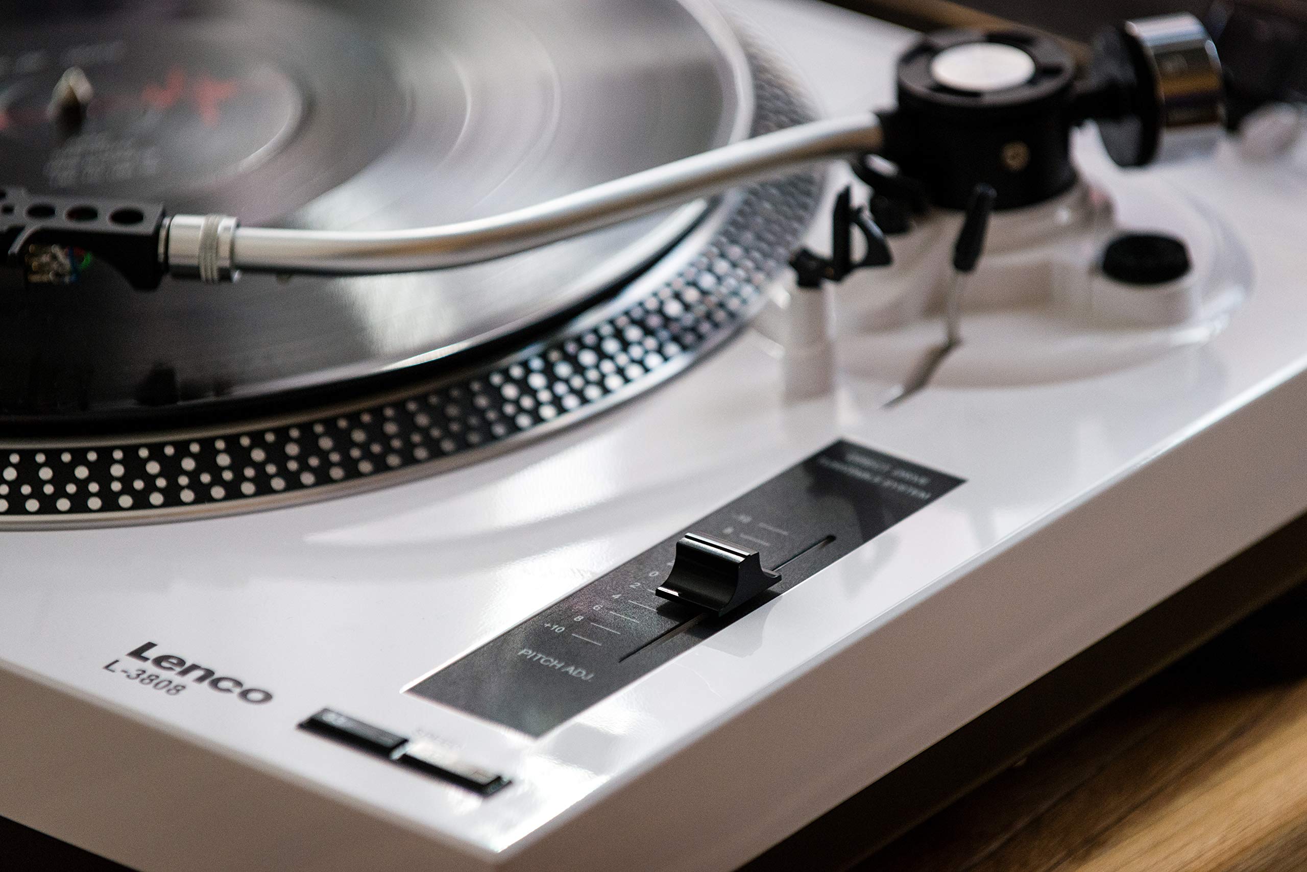 Lenco L-3808 White, Giradischi Trazione Diretta con Porta USB e Pre Phono escludibile, Black, White