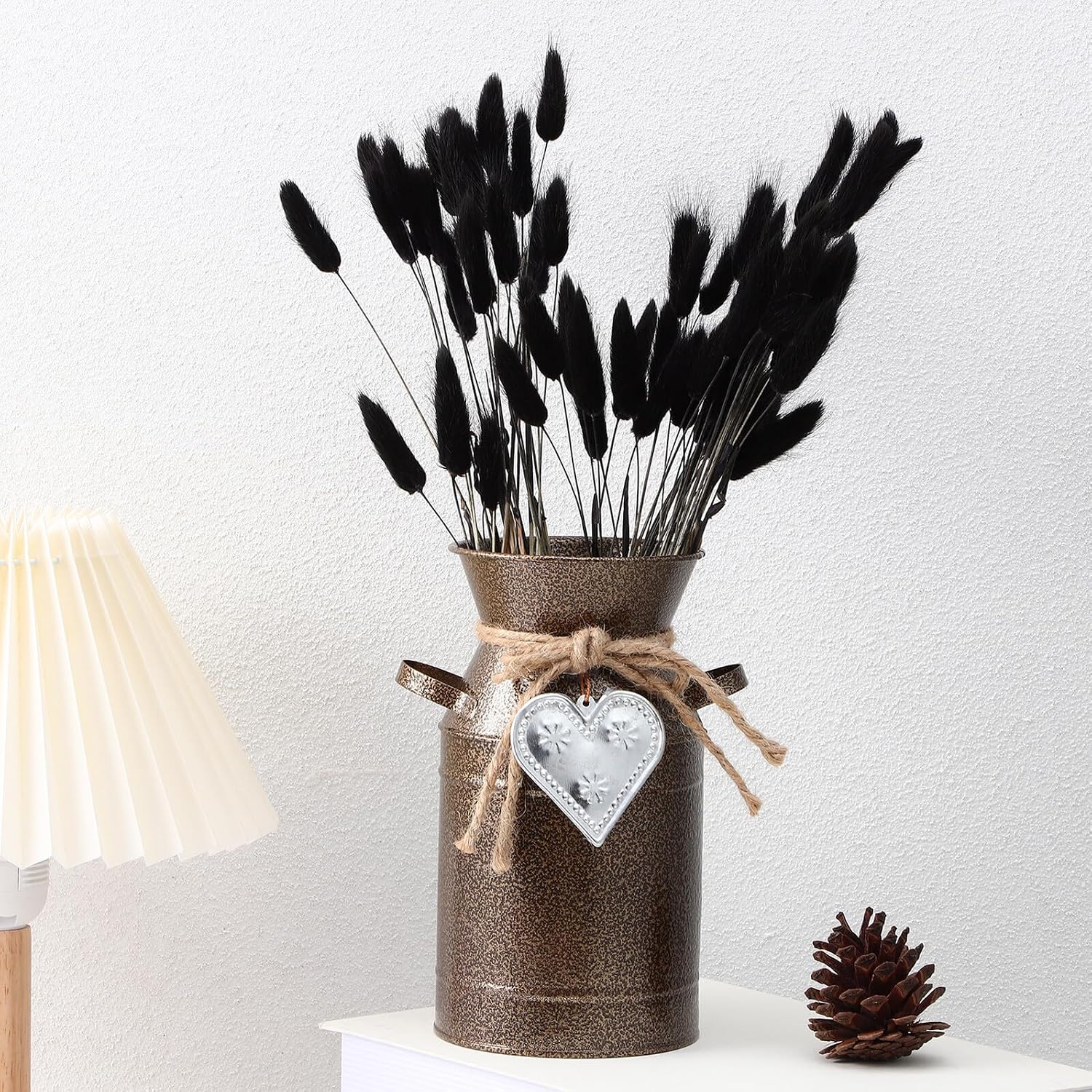 60pcs Black Dried Rabbit Tails Grass Elegant Wedding and Halloween Floral Arrangement Natural Bunny Tail Decorations for Boho Home Party Table Centerpieces DIY Craft