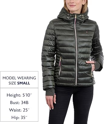 Tommy Hilfiger womens Lightweight Packable Puffer Jacket With Hood & Bag