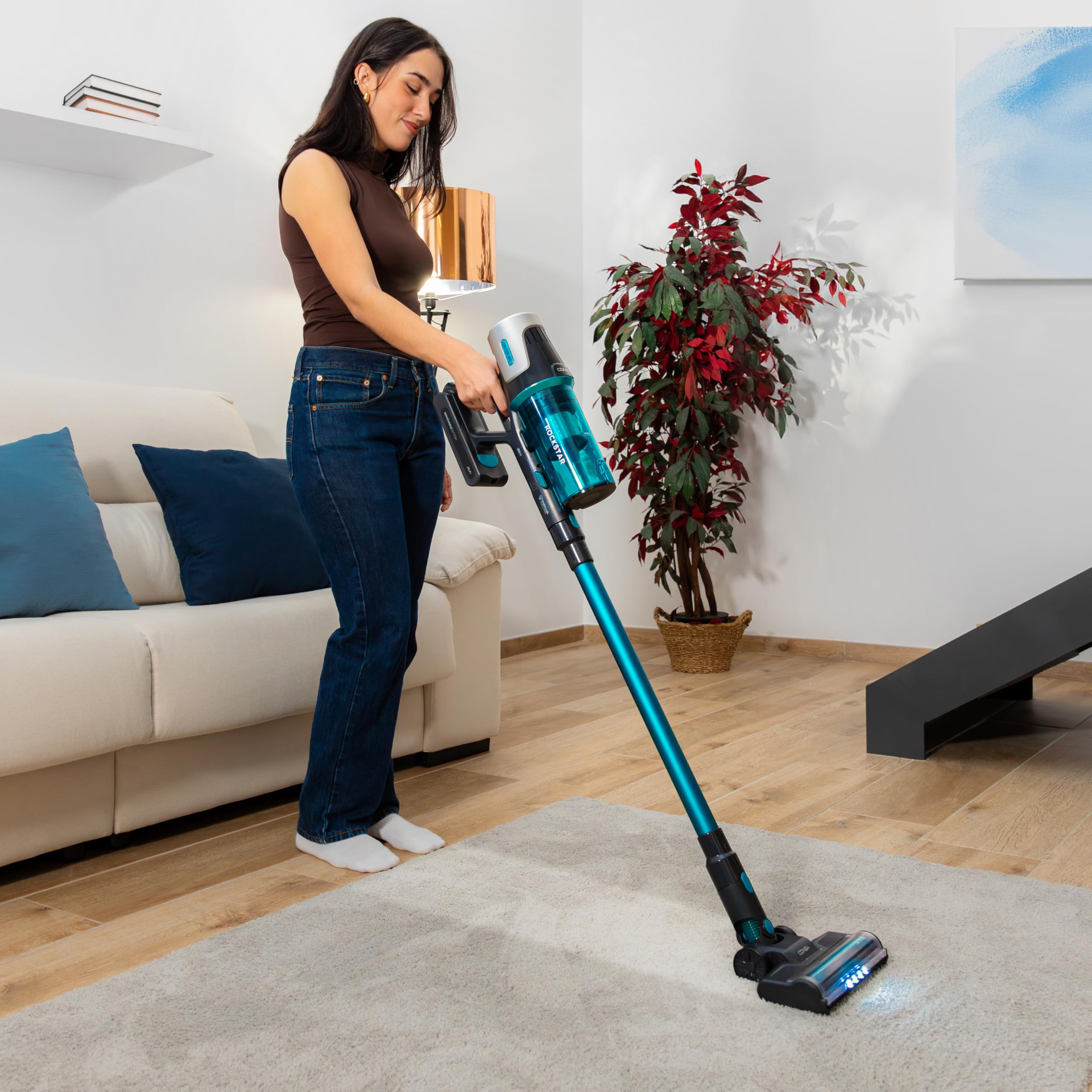 Cecotec Aspiradora Escoba Sin Cable Conga Rockstar 1500 Horizon X-Treme XL. 215W Potencia Total, Autonomía 60min, Cepillo Mixto, 2 Modos de Succión, Parallel Cyclone System, Depósito 600ml