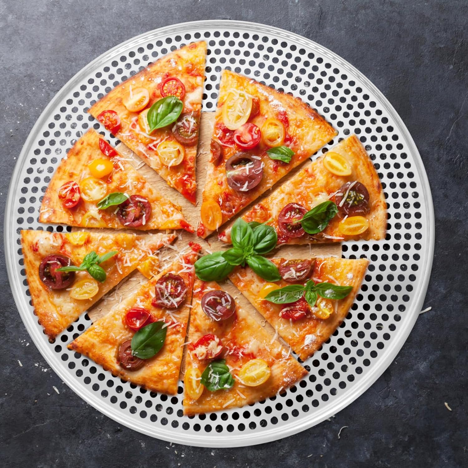 HEMOTON Pizza Oven Pan, 17 Inch Pizza Crisper Pan with Holes, Pizza Tray Round Pizza Oven Pan for Home Restaurant Pizzeria, Easy Clean & Dishwasher Safe (Silver)