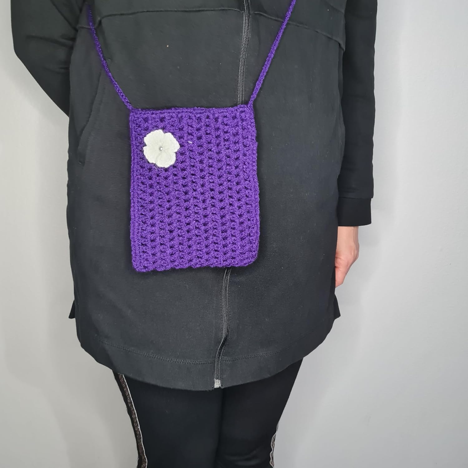 Crochet Phone Bag, Handmade Women's Phone Bags, Cross strap cell phone bag, phone carrying case, gift phone bag - Image 7