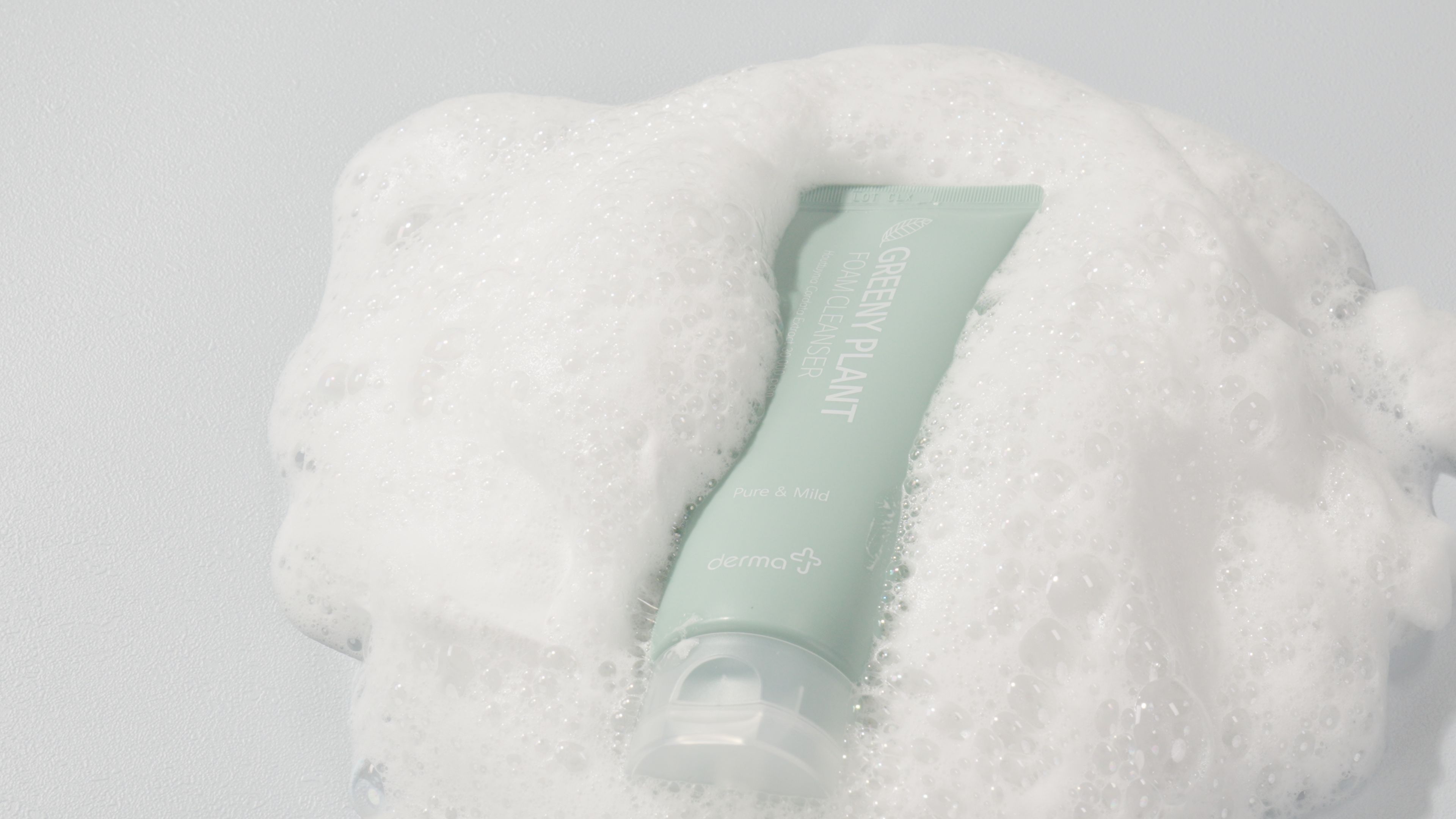 Amazon.com: derma J Premium Foam Cleanser(140m) / K-beauty product./  Contain 7 green plants/Pore care, cleanser for trouble and sensitive  skin/Sebum control/Low pH/Keep your skin Moisturized after washing face :  Beauty & Personal