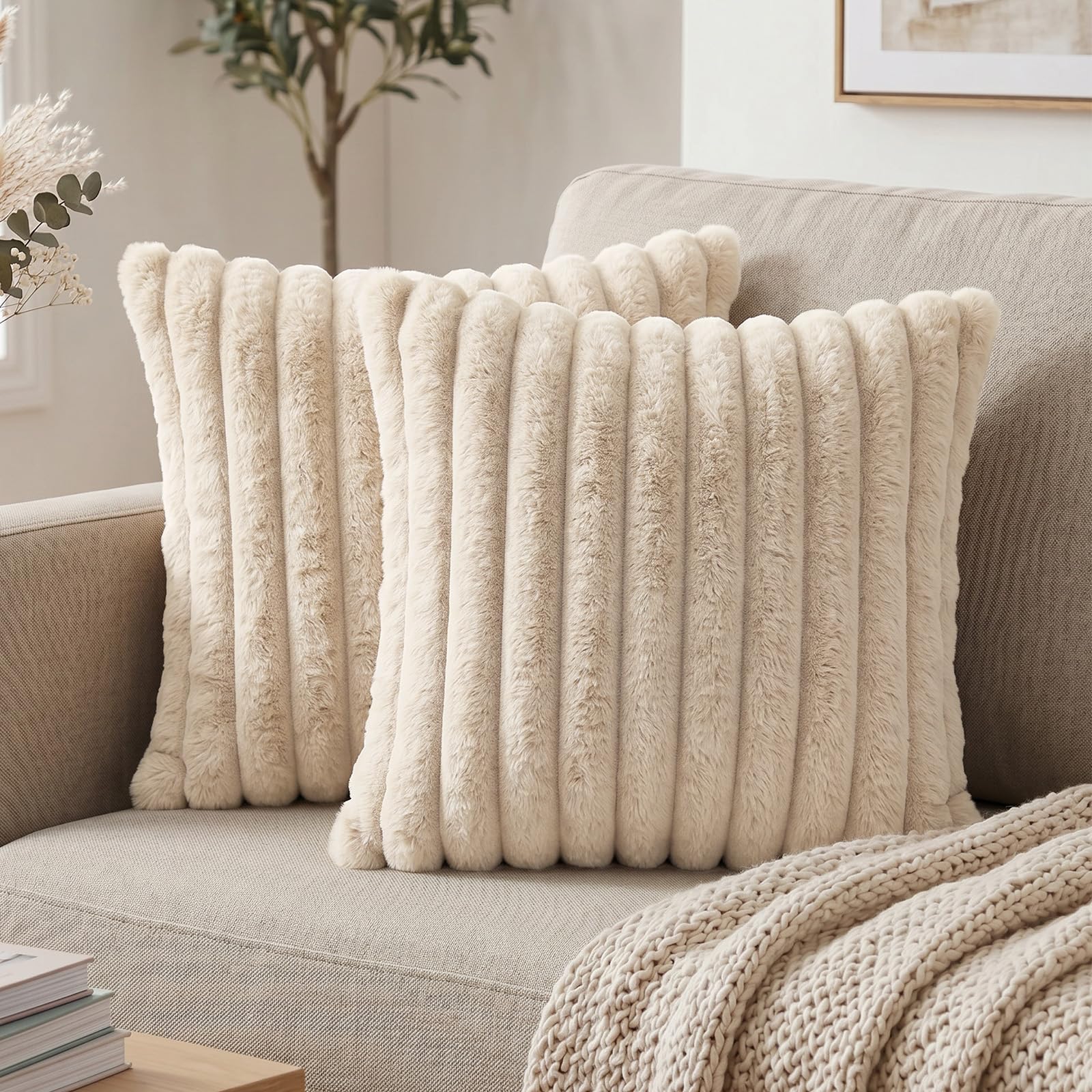 Xqzbmt 2 Pack 45x45 cm Faux Fur Fluffy Cushion Covers, Beige Plush Striped Decorative Pillowcases for Sofa Bed Living Room Home Decor