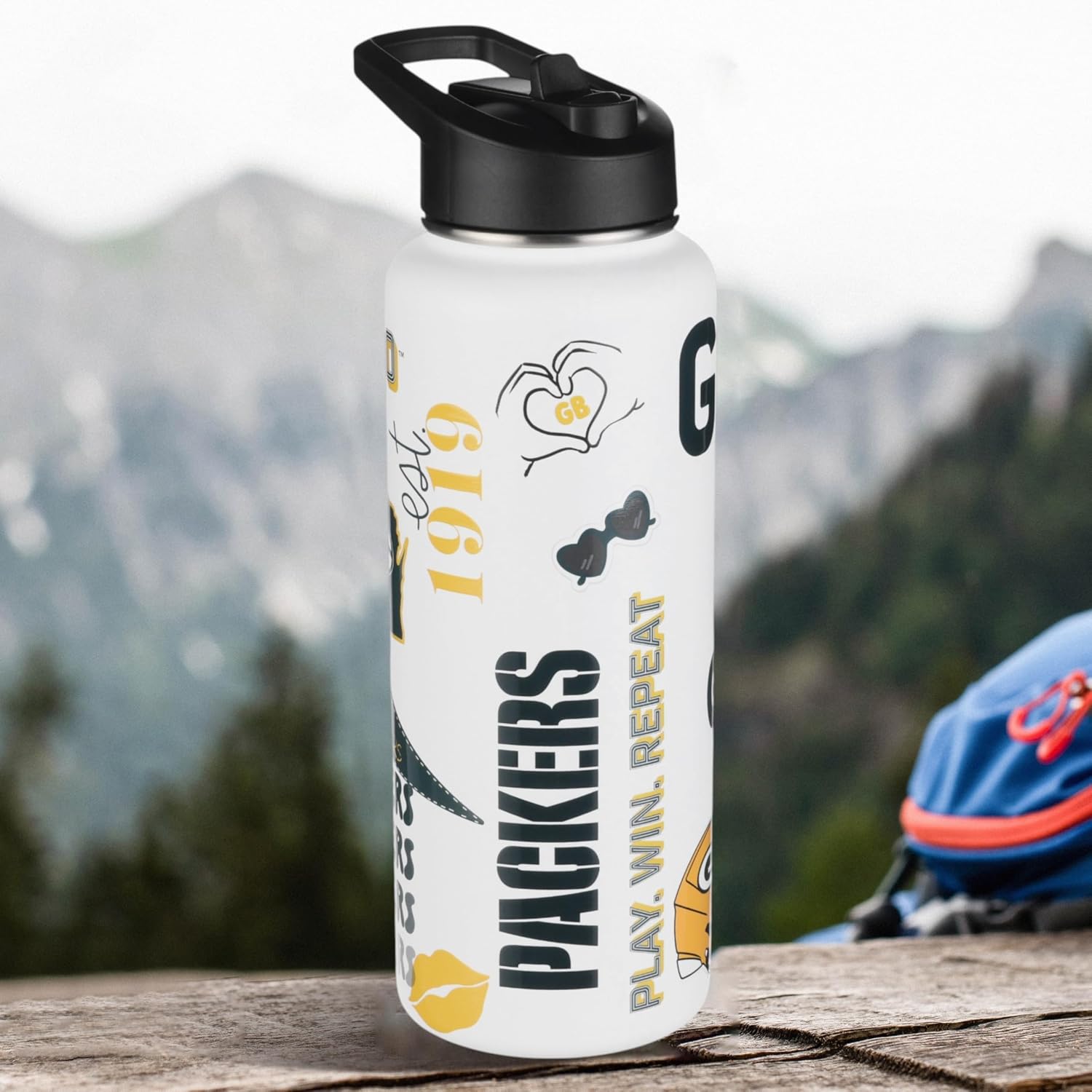 The Memory Company Officially Licensed NFL 34oz Water Bottle - Premium Stainless Steel Double-Wall Insulated, Leakproof Design