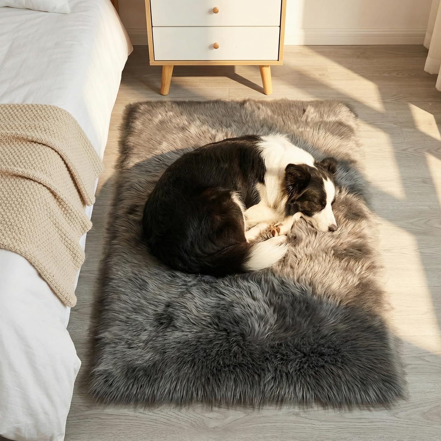 Mishukaze Plush Faux Sheepskin Rug-Ultra Soft Fluffy Bedside Carpet,Machine Washable Anti Slip Floor Mat,Silky Shag Area Rug for Bedroom,Living Room,Dark Gray 90x150 — image 1