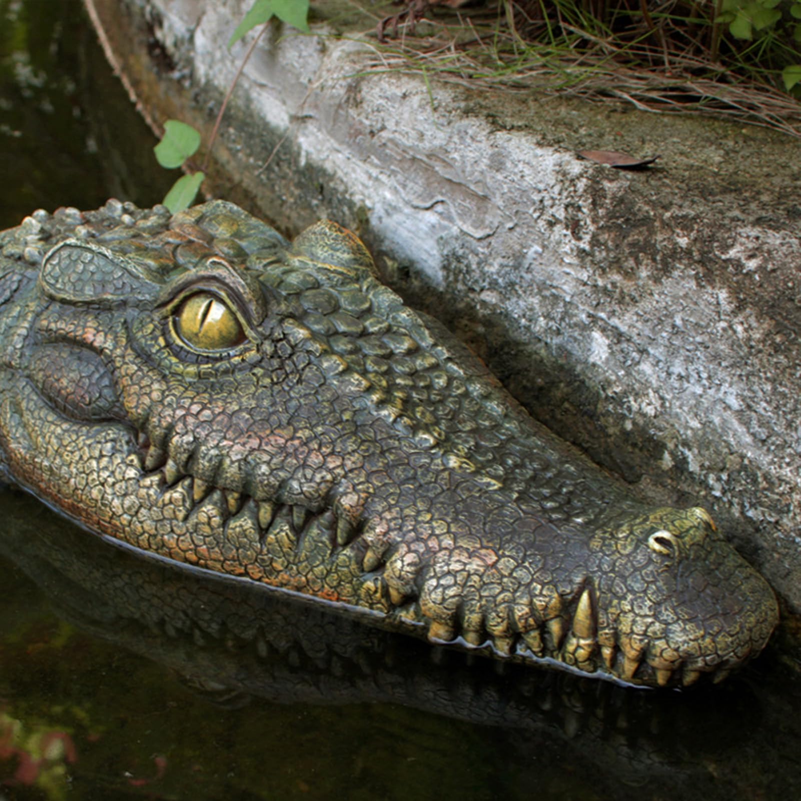 Schwimmendes Alligator-, authentisch aussehendes Wasser, langlebige Krokodil-Schwimmer, perfektes Teich-, Pool- oder See-Zubehör zur Abschreckung von Wildtieren und visuellen