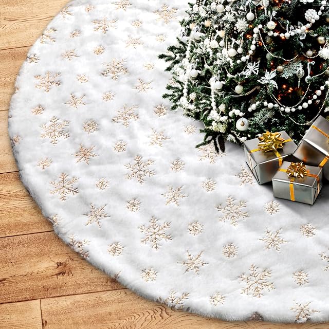 SoqoolChristmas Tree Skirts, 90cm/36in Xmas Tree Skirts, Plush Luxury Faux Fur Tree Mat ,Snowflake Base Cover for Thanksgiving, New Year Home Party Festival Glittering Decoration
