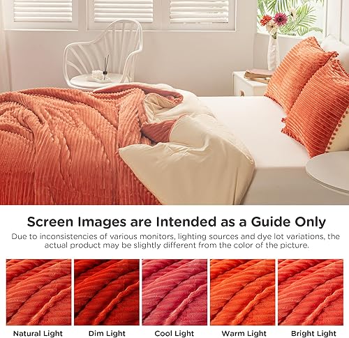 Miniatura 7 de Juego de edredón reversible de 3 piezas de color naranja quemado, juego de edredón de terciopelo a rayas terracota estético con pompones de